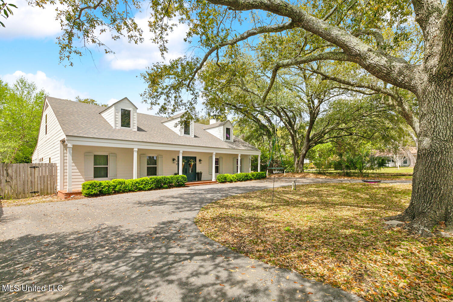 2 Nelson Lane Property Photo 3