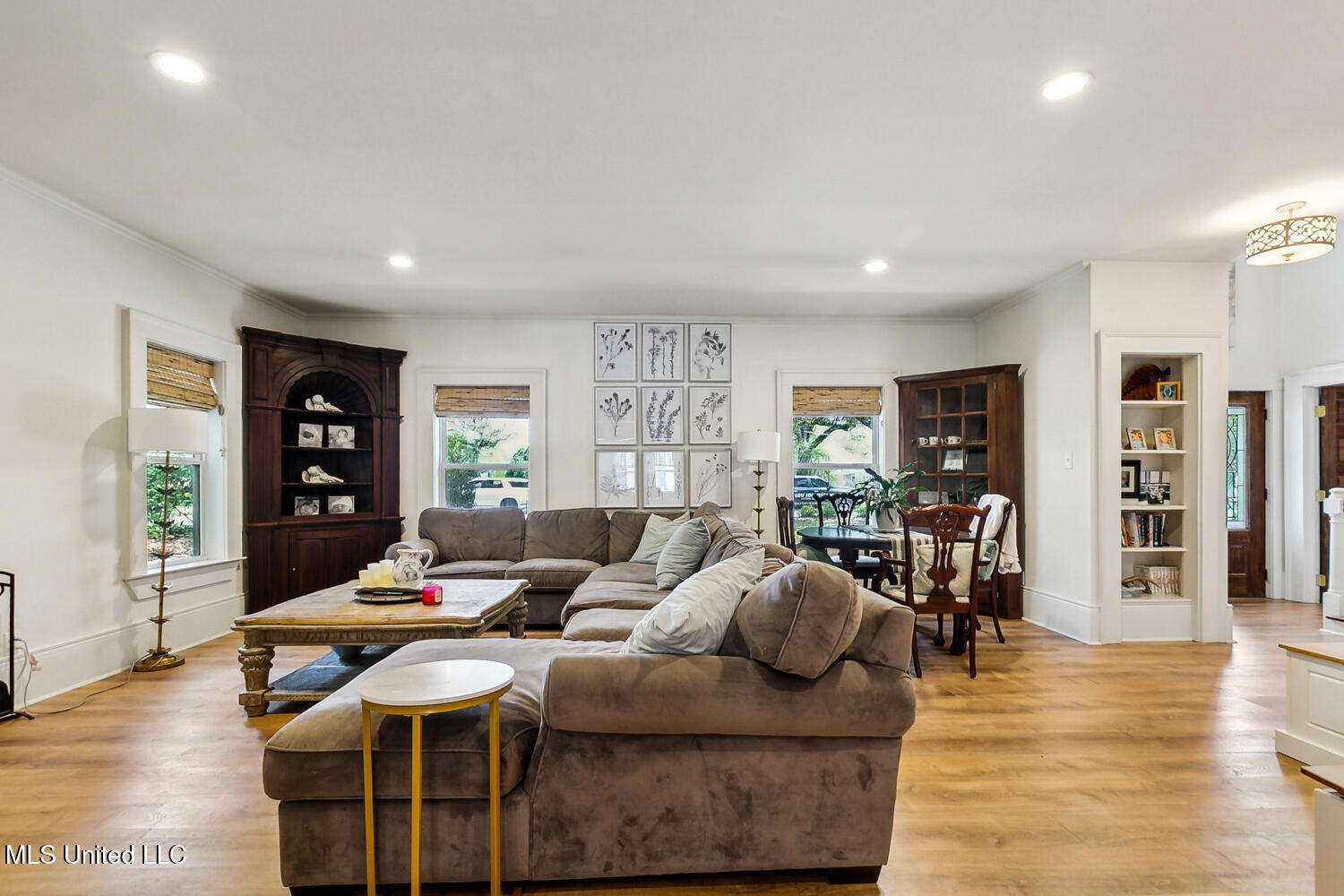 2 Nelson Lane Property Photo 5