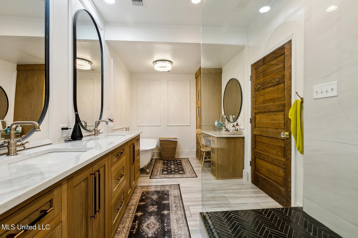 2 Nelson Lane Property Photo 14