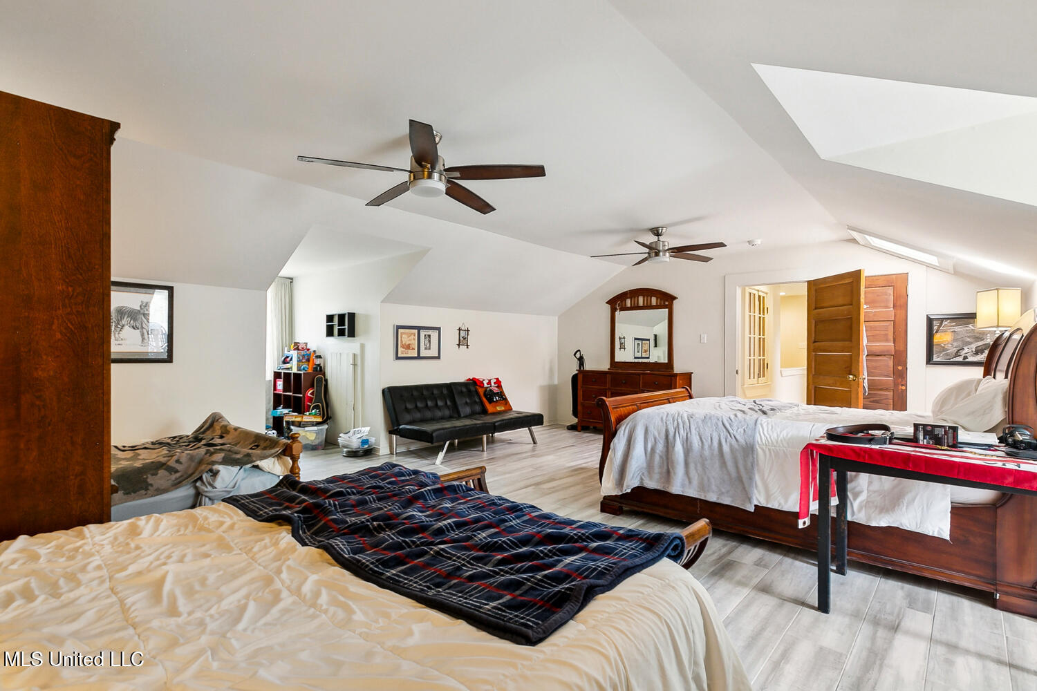 2 Nelson Lane Property Photo 19