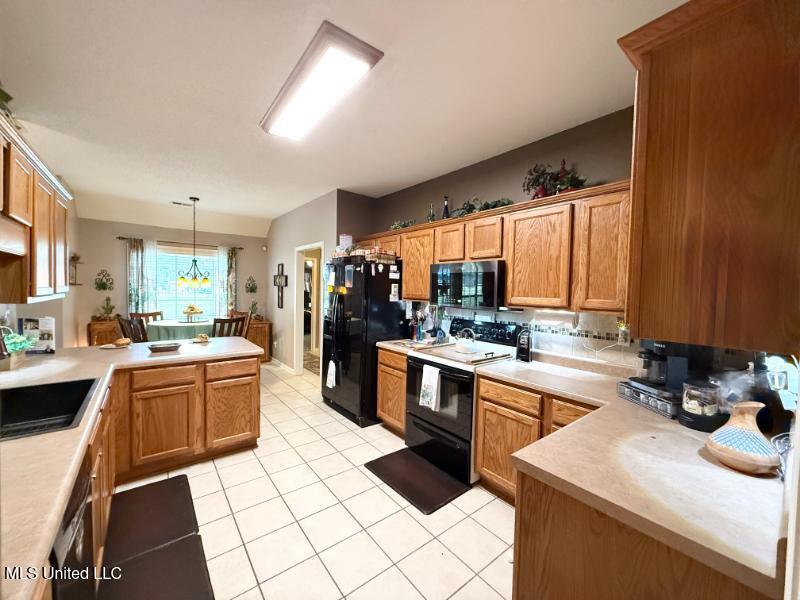 7741 Meadow Ridge Lane Lane Property Photo 35