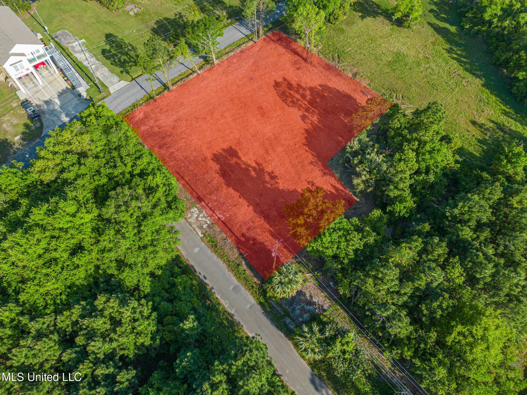 102 Mcclung Street Property Photo 17