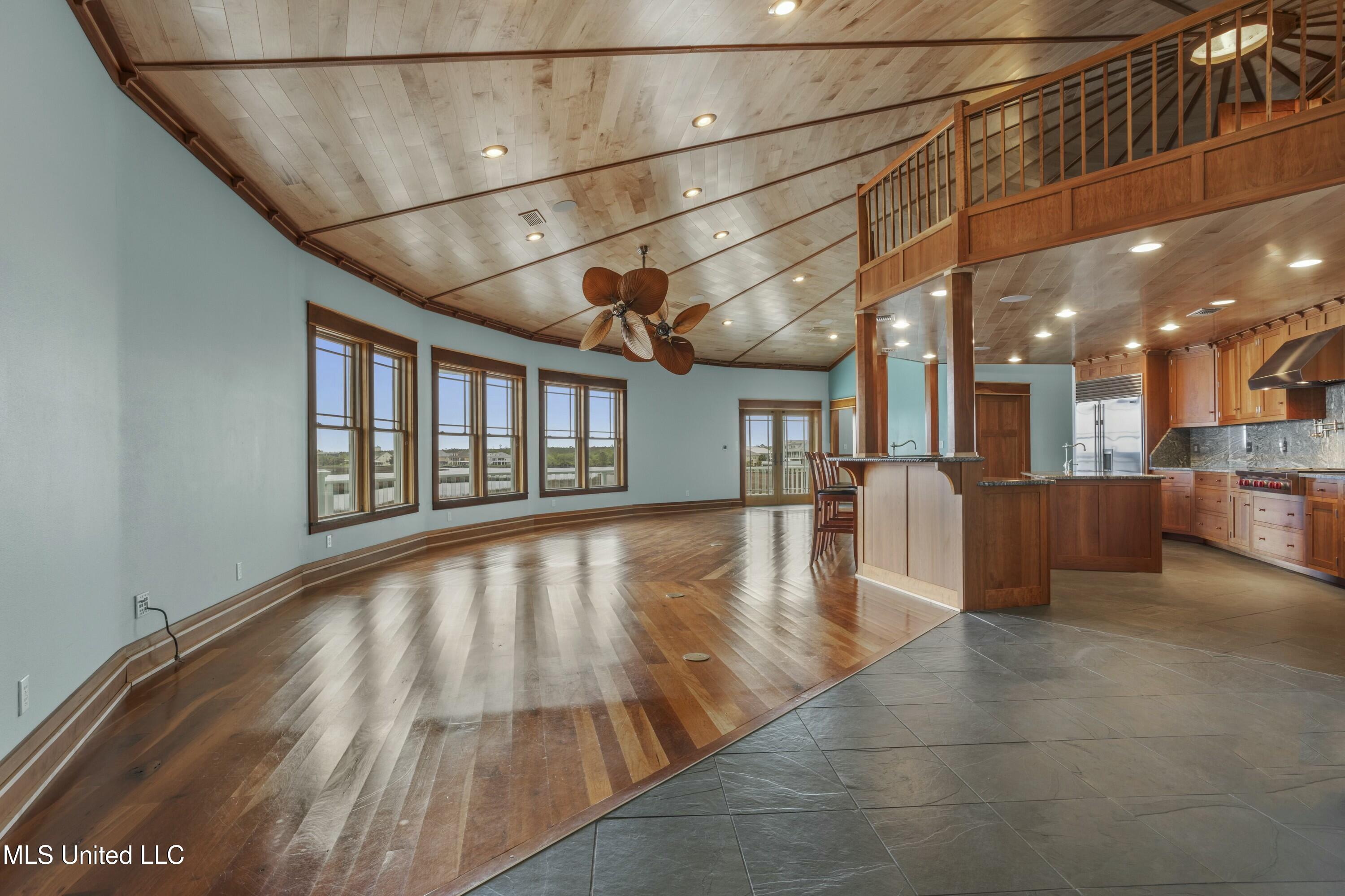 141 Janelle Drive Property Photo 15