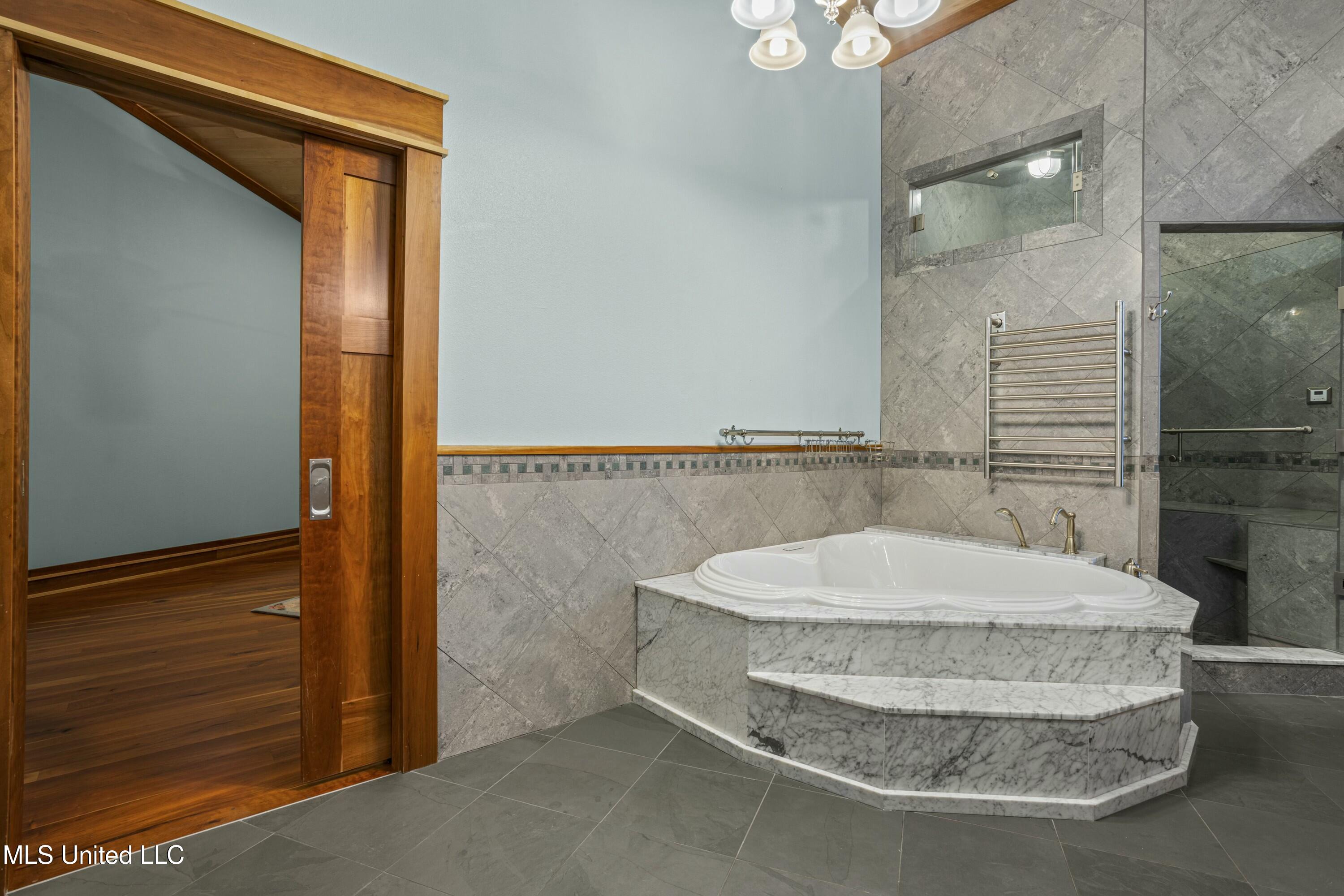 141 Janelle Drive Property Photo 39
