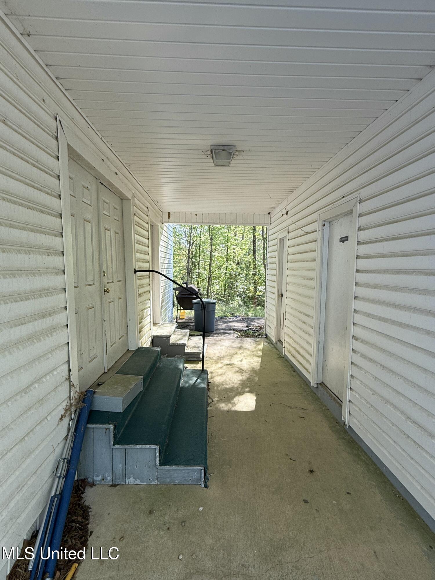 3489 White Apple Road Property Photo 9