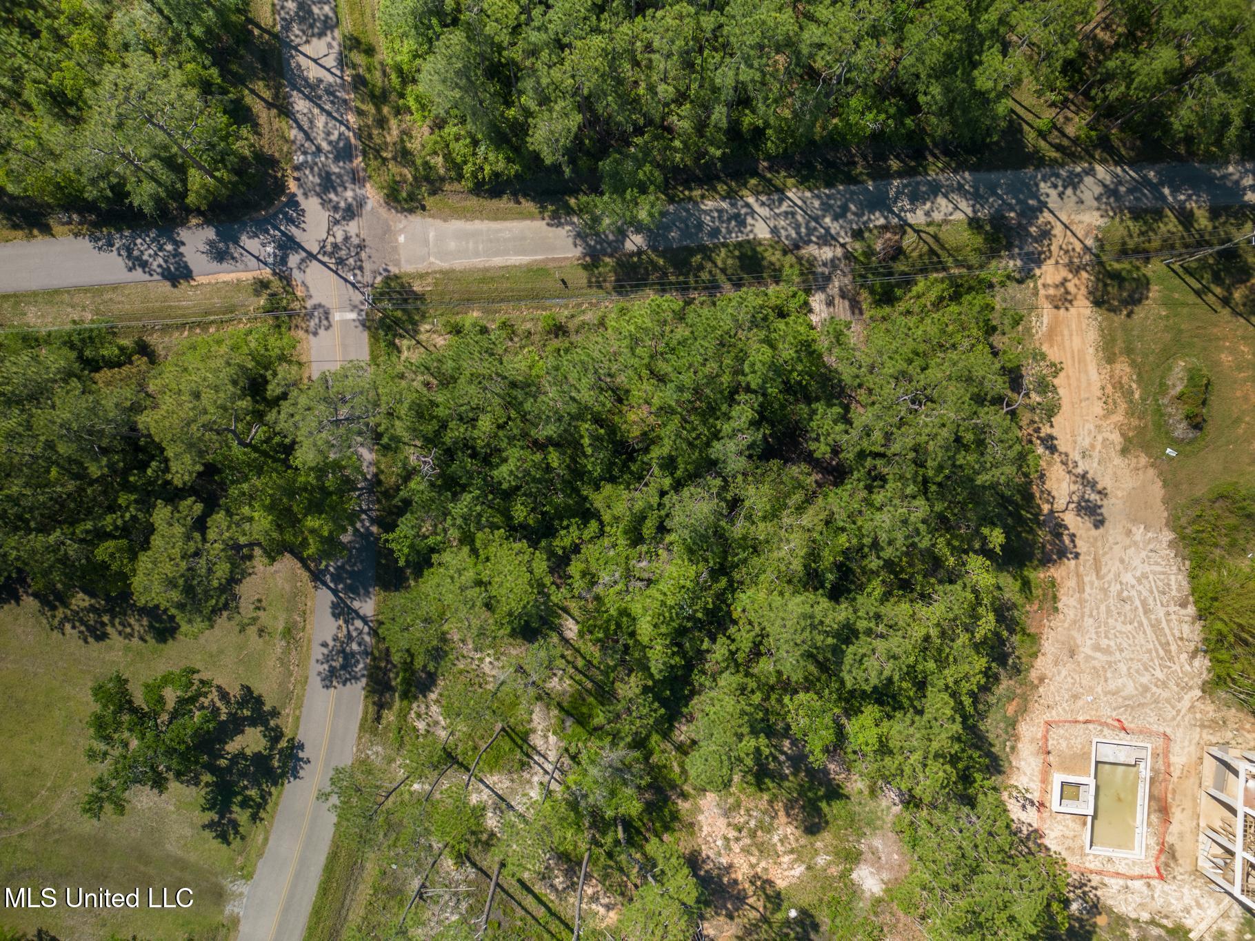 621 Ponce De Leon Boulevard Property Photo 13
