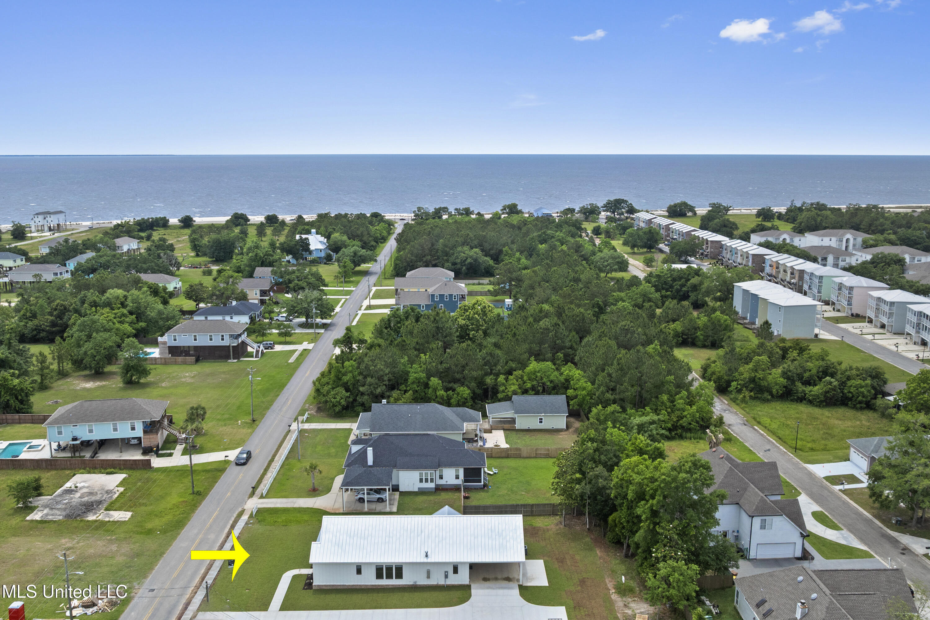 217 White Harbor Road Property Photo 3