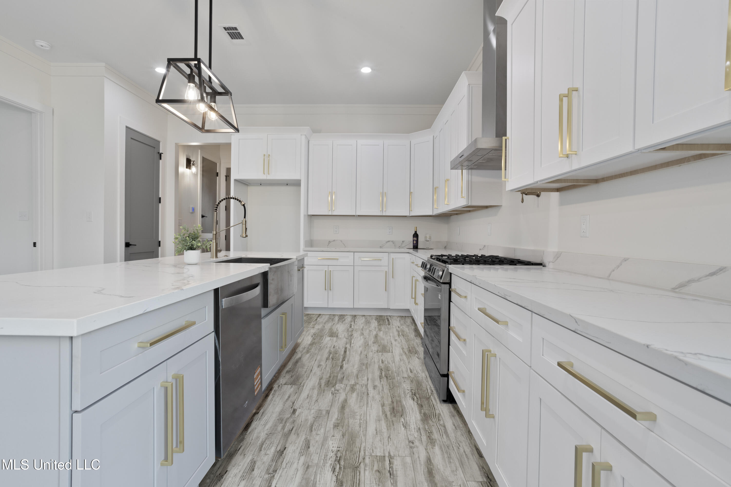 217 White Harbor Road Property Photo 17