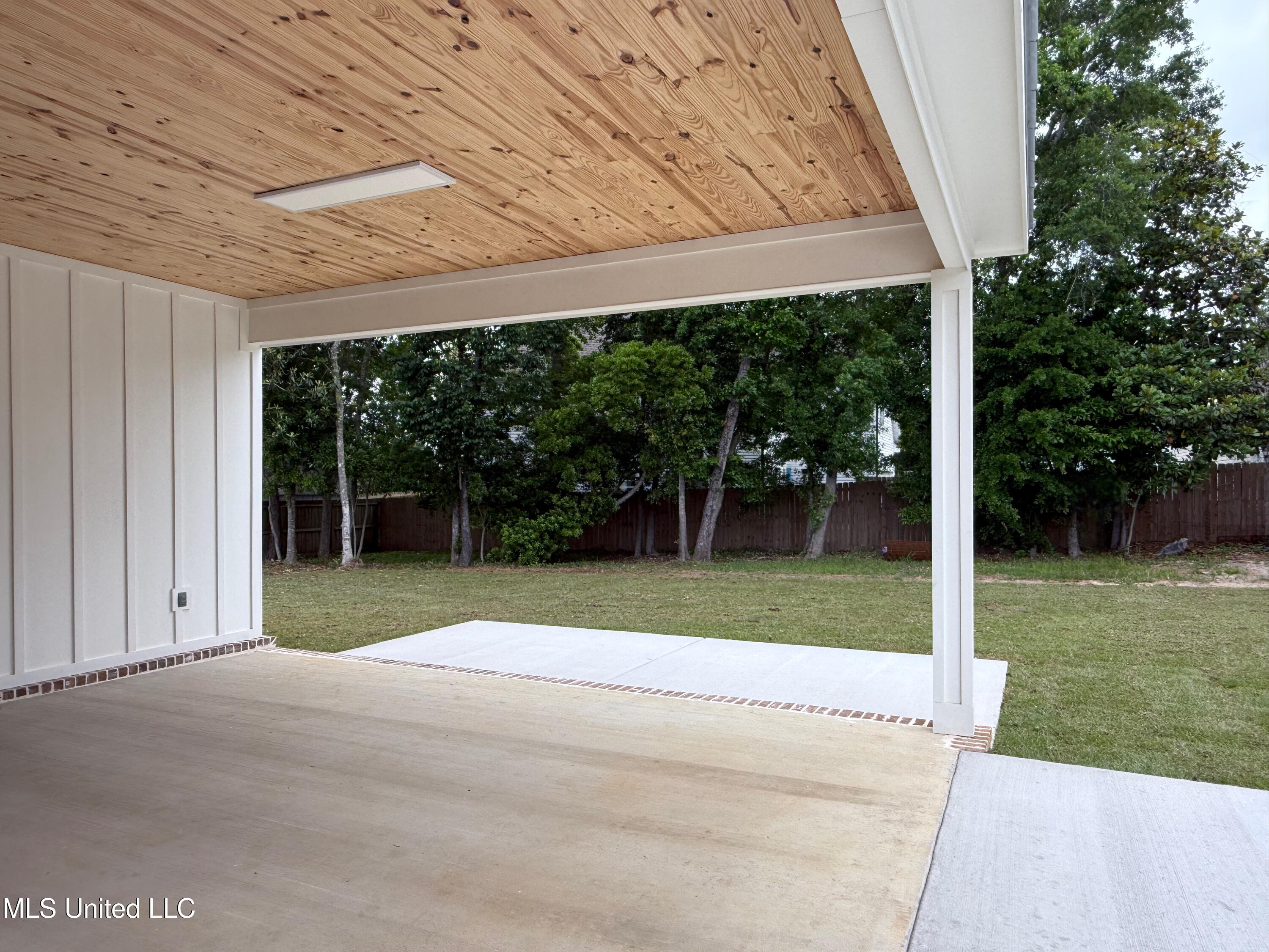 217 White Harbor Road Property Photo 32