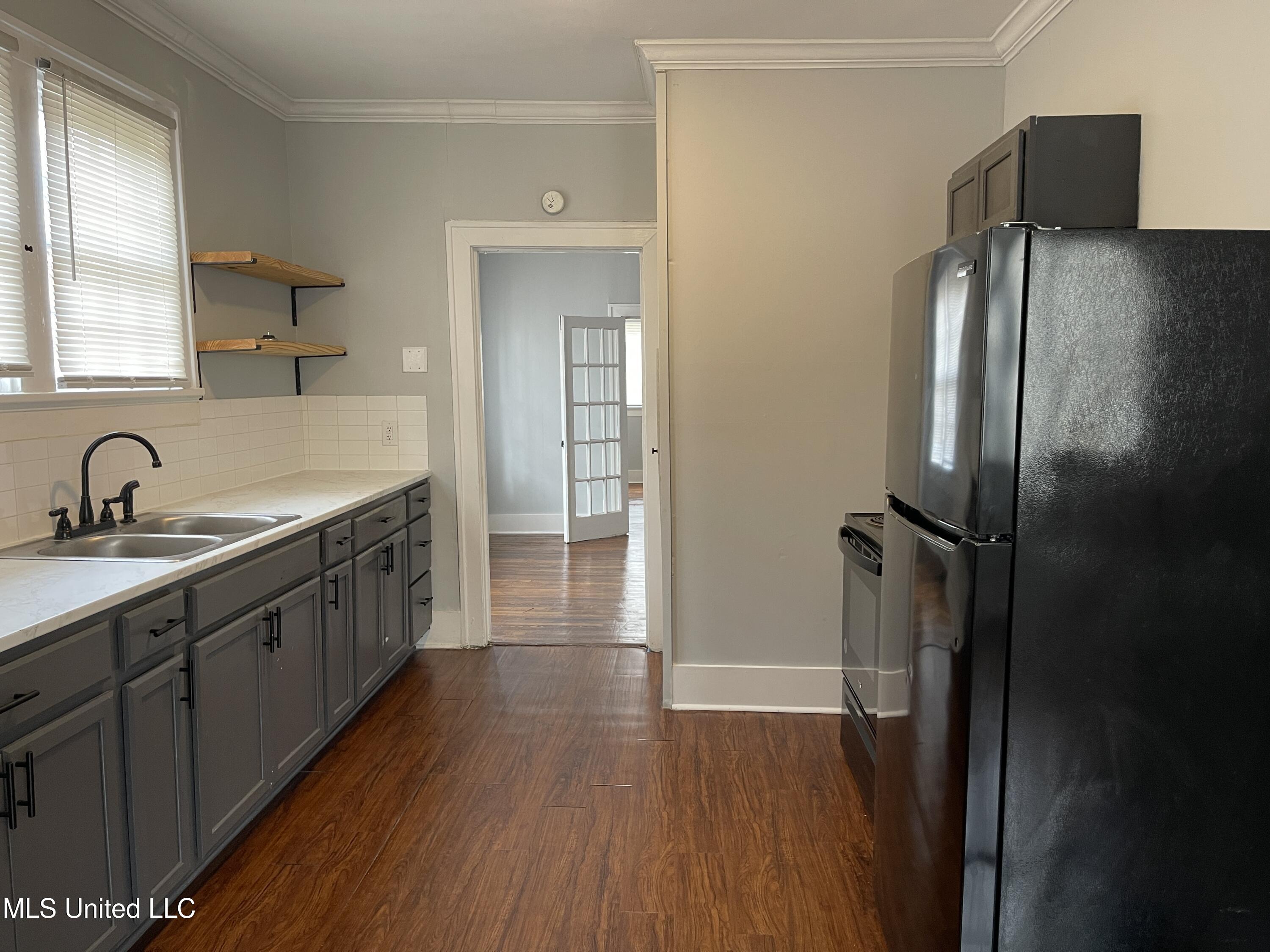 1023 Madison Street Property Photo 11