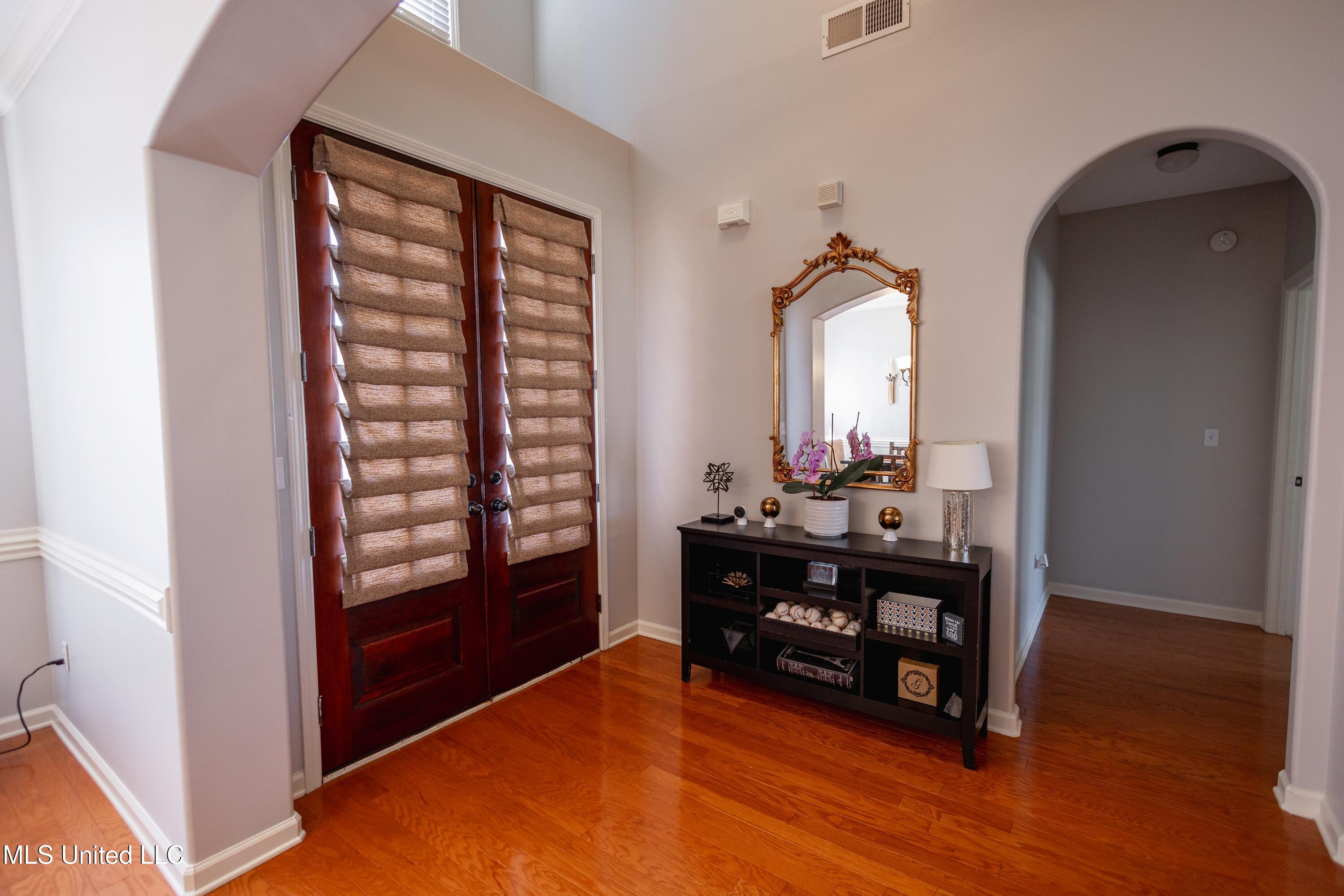 3475 Mary Claire Lane Property Photo 5