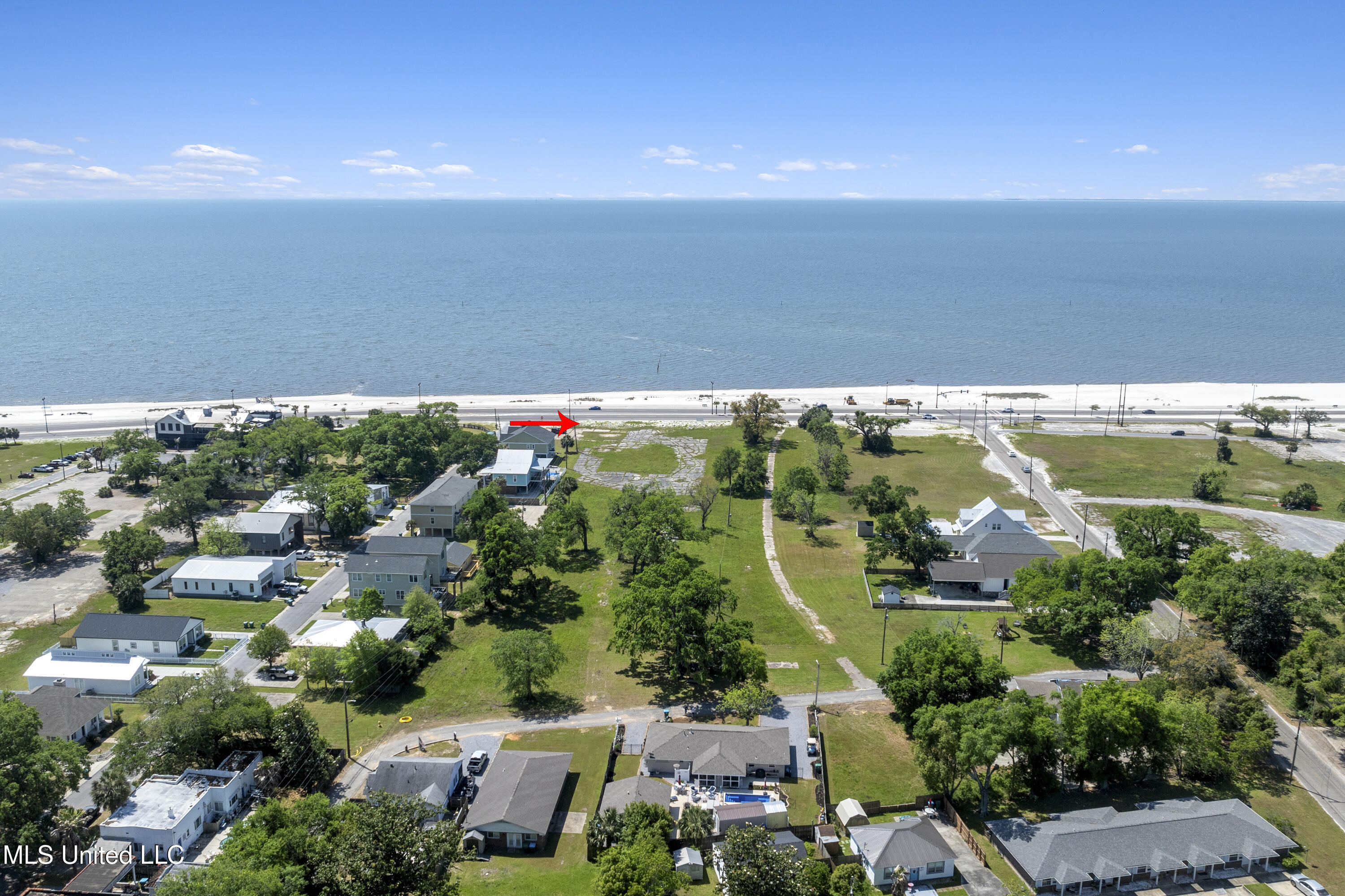 830 E Beach Boulevard Property Photo 5
