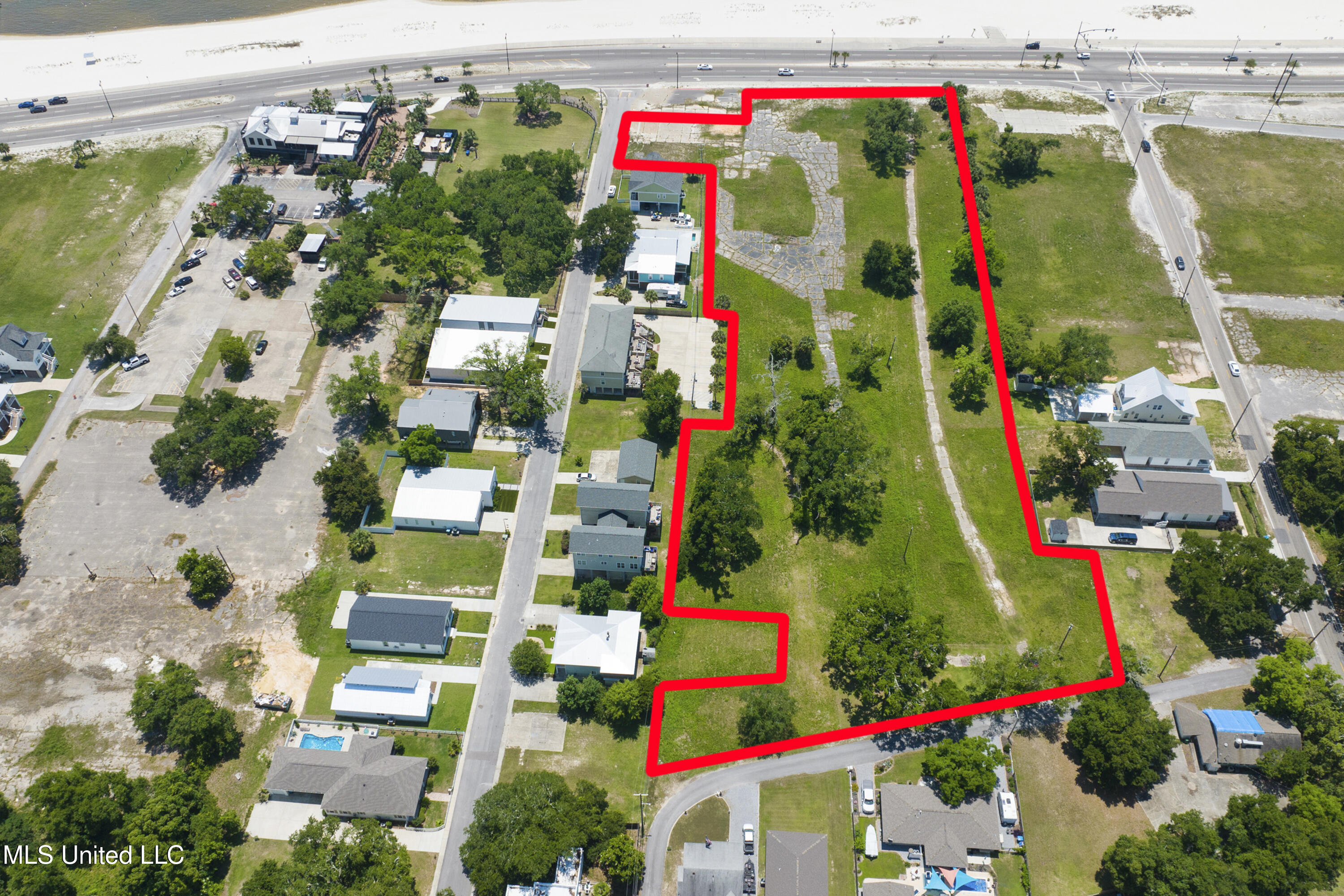830 E Beach Boulevard Property Photo 19