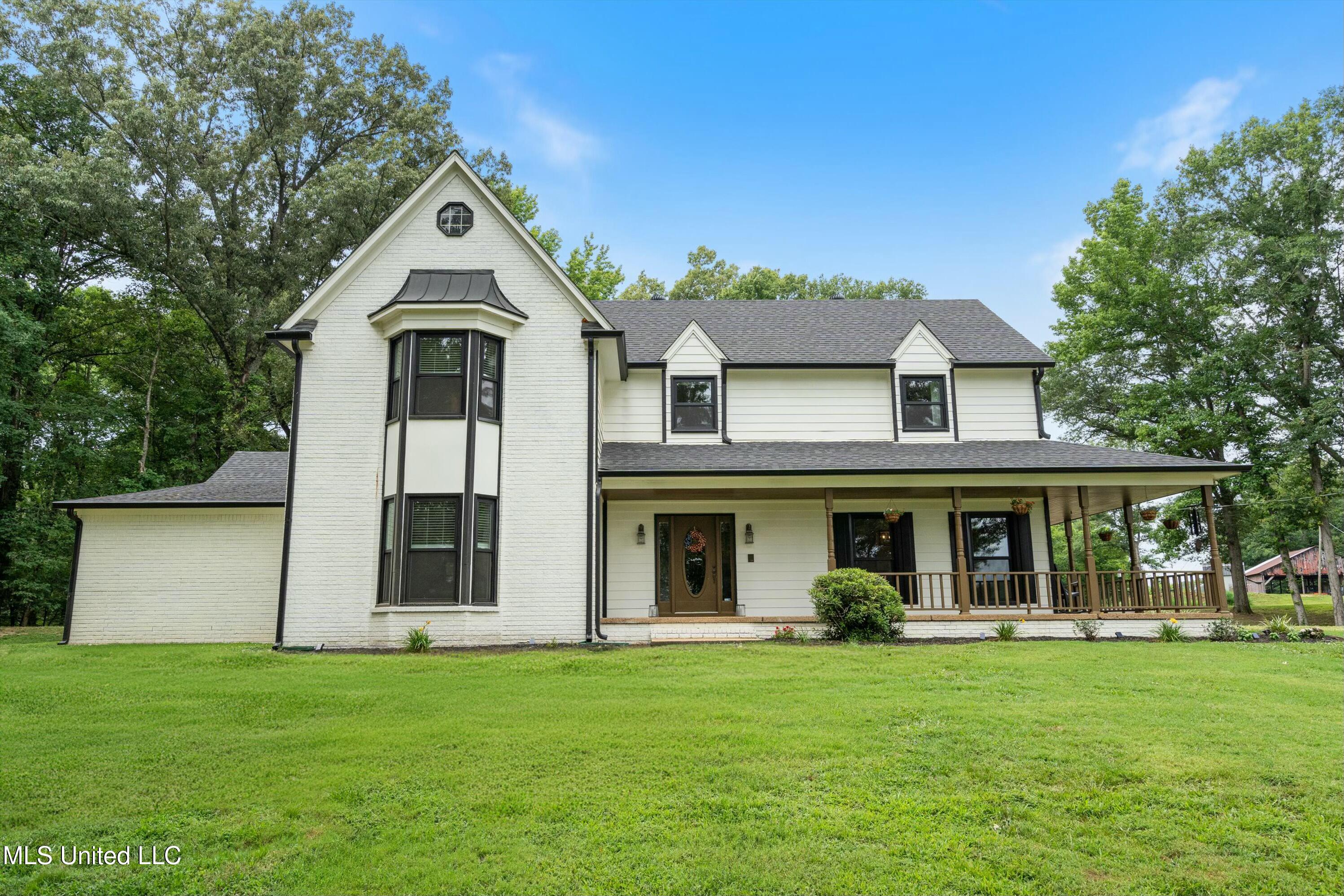 2140 Rader Creek Road Property Photo 1