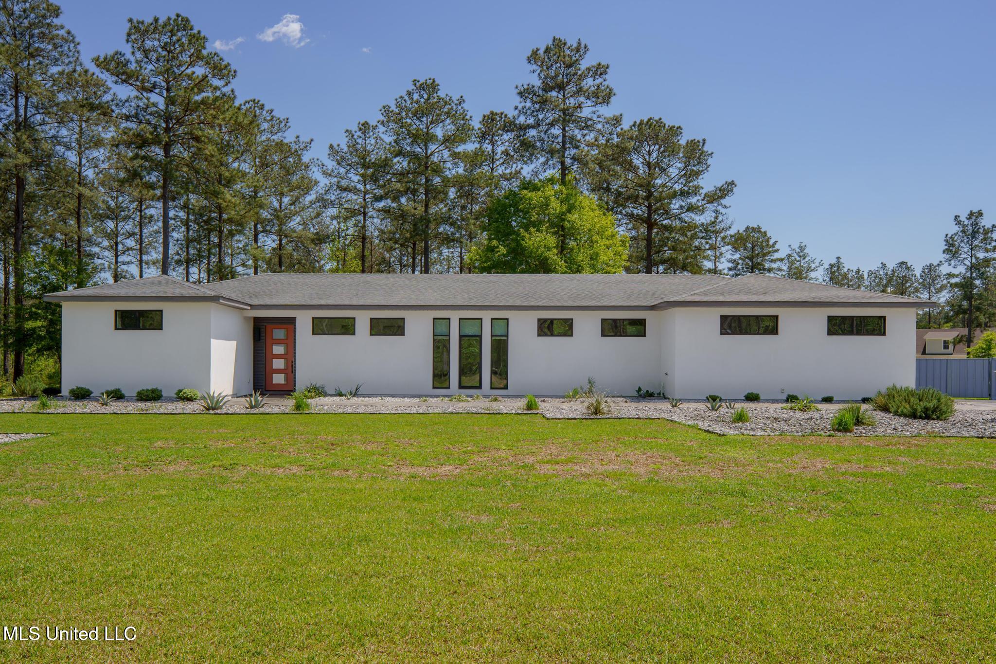227 Jo Ann Drive Property Photo 1