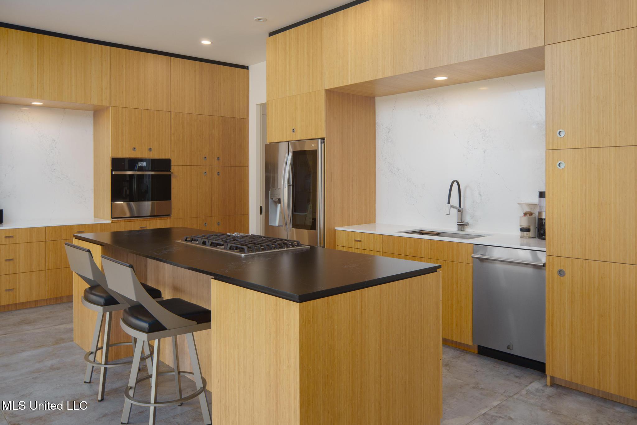 227 Jo Ann Drive Property Photo 10
