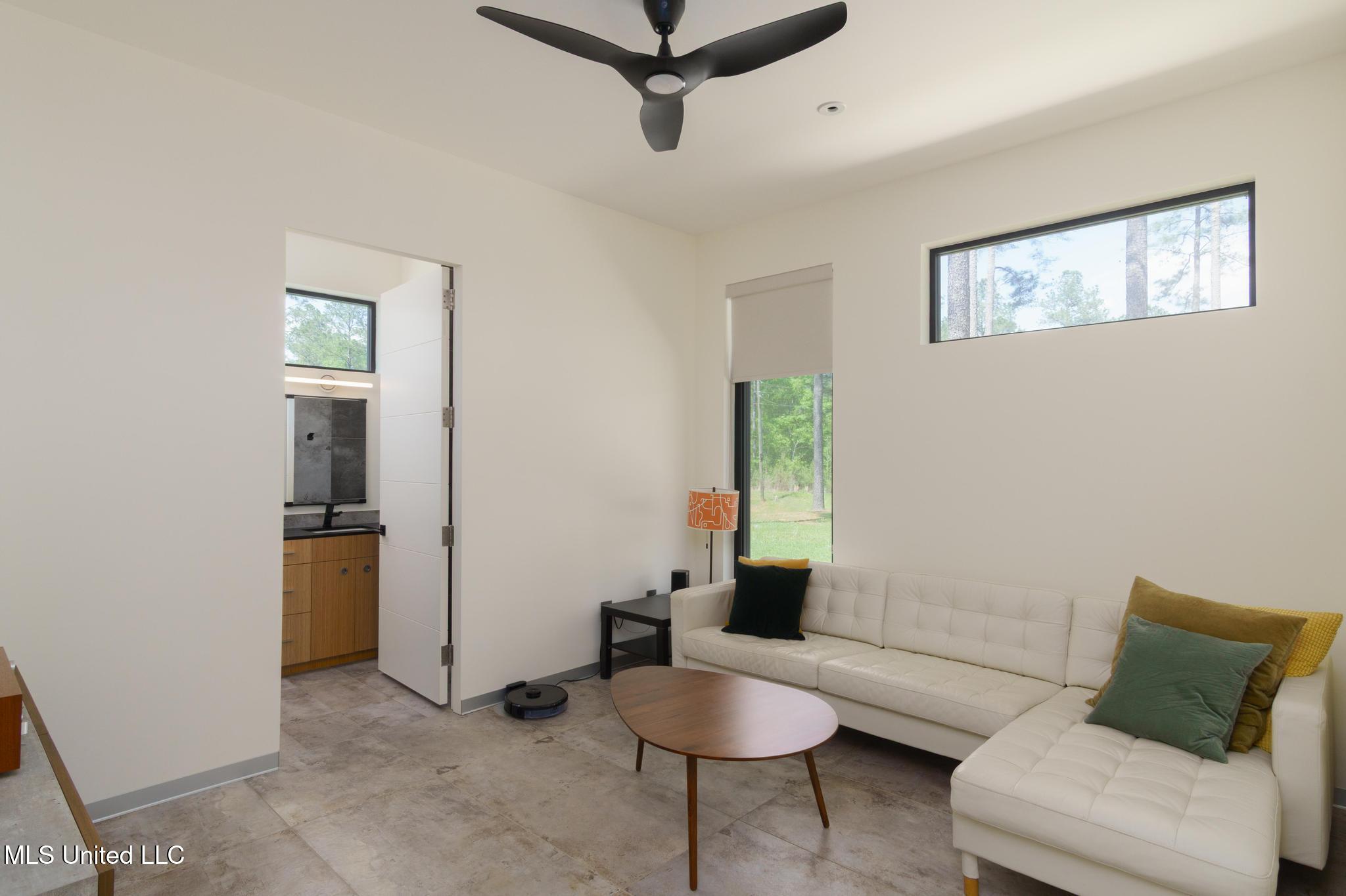 227 Jo Ann Drive Property Photo 21