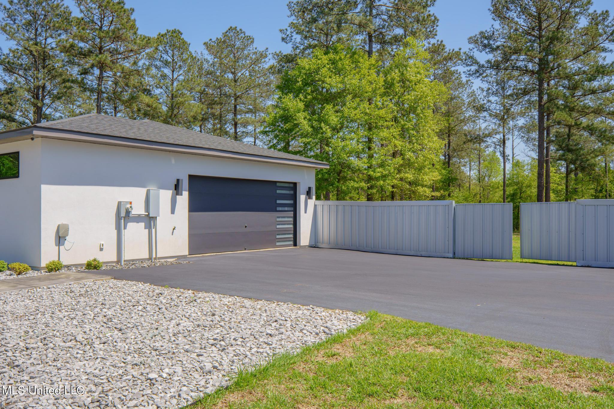 227 Jo Ann Drive Property Photo 28