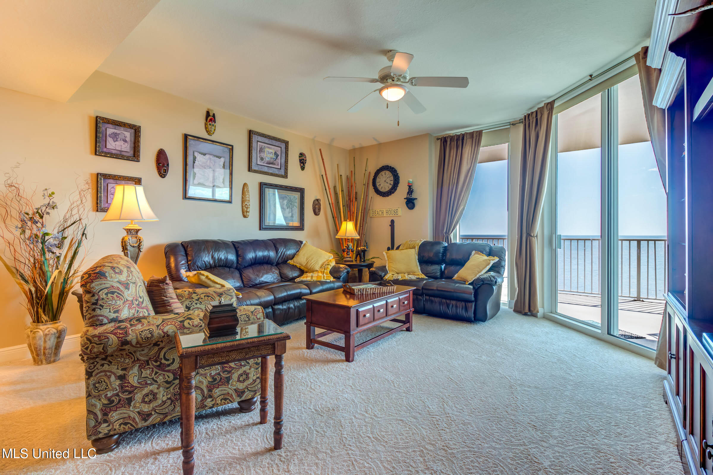 2668 Beach Boulevard Property Photo 7