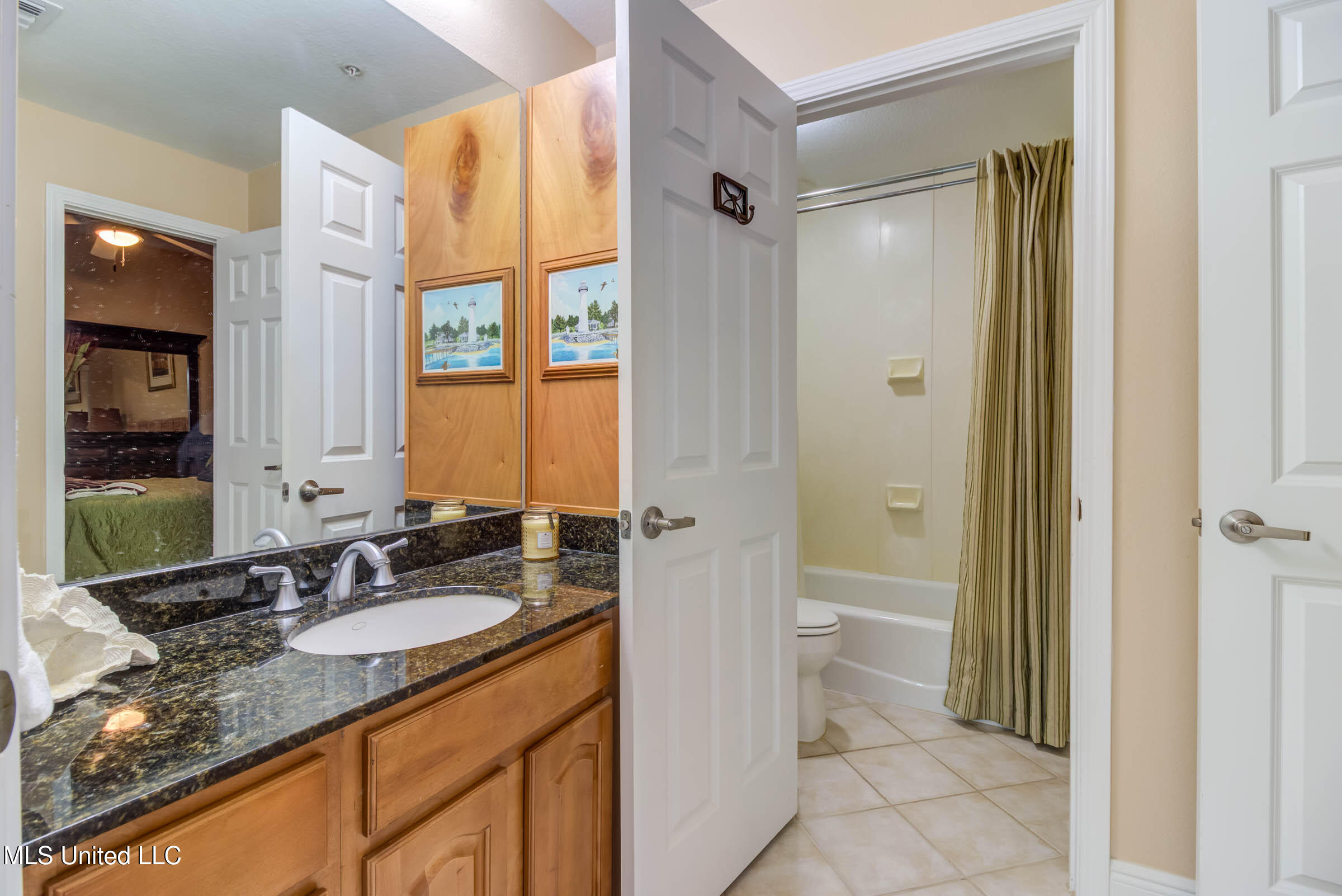 2668 Beach Boulevard Property Photo 33