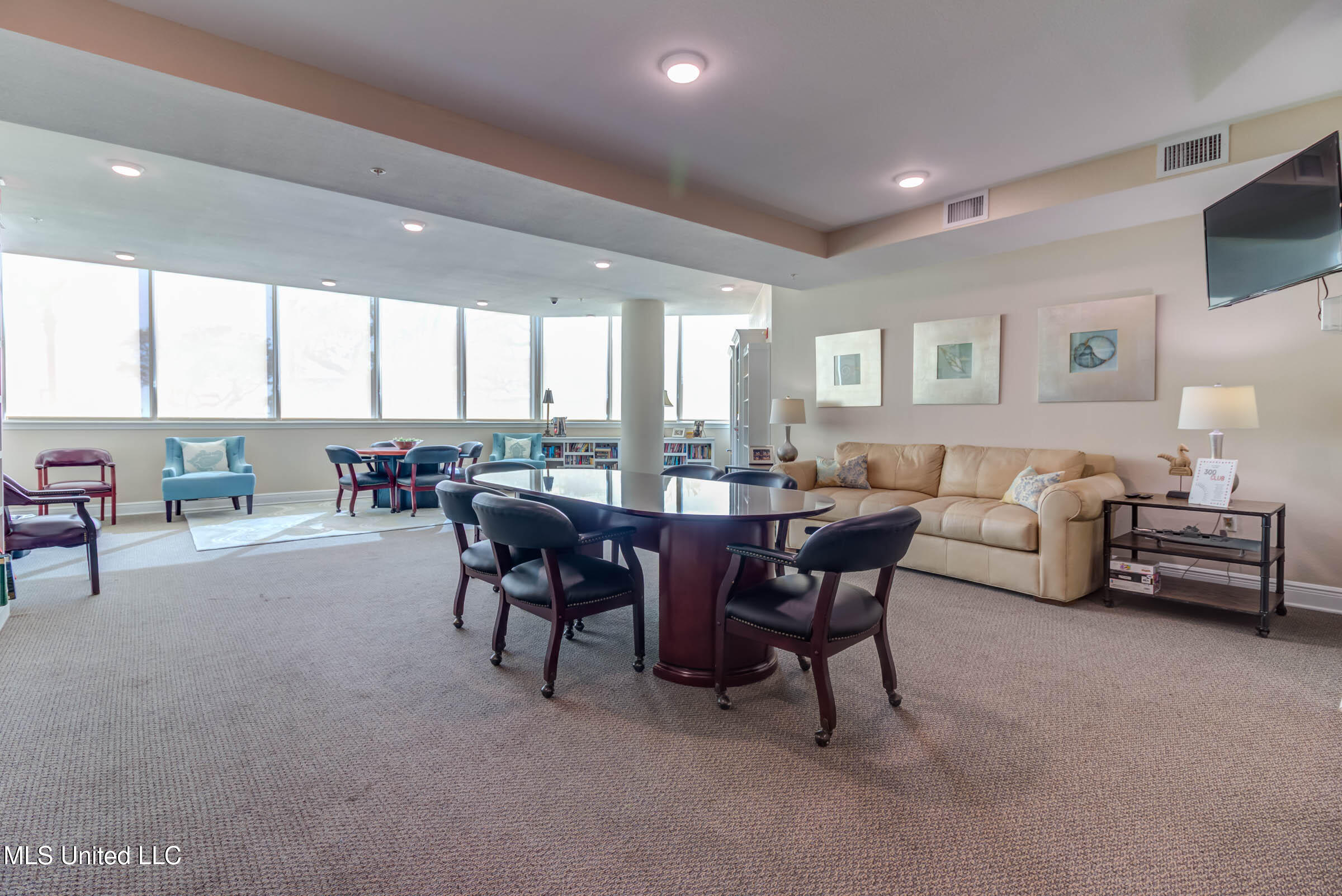 2668 Beach Boulevard Property Photo 62