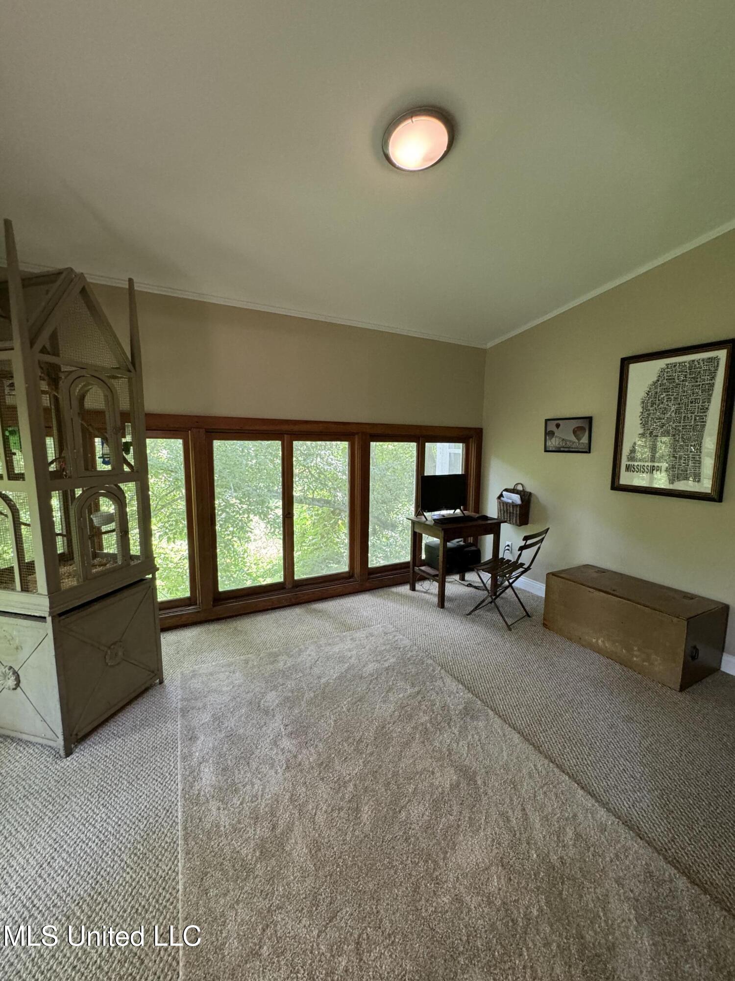 304 Lambert Street Property Photo 20