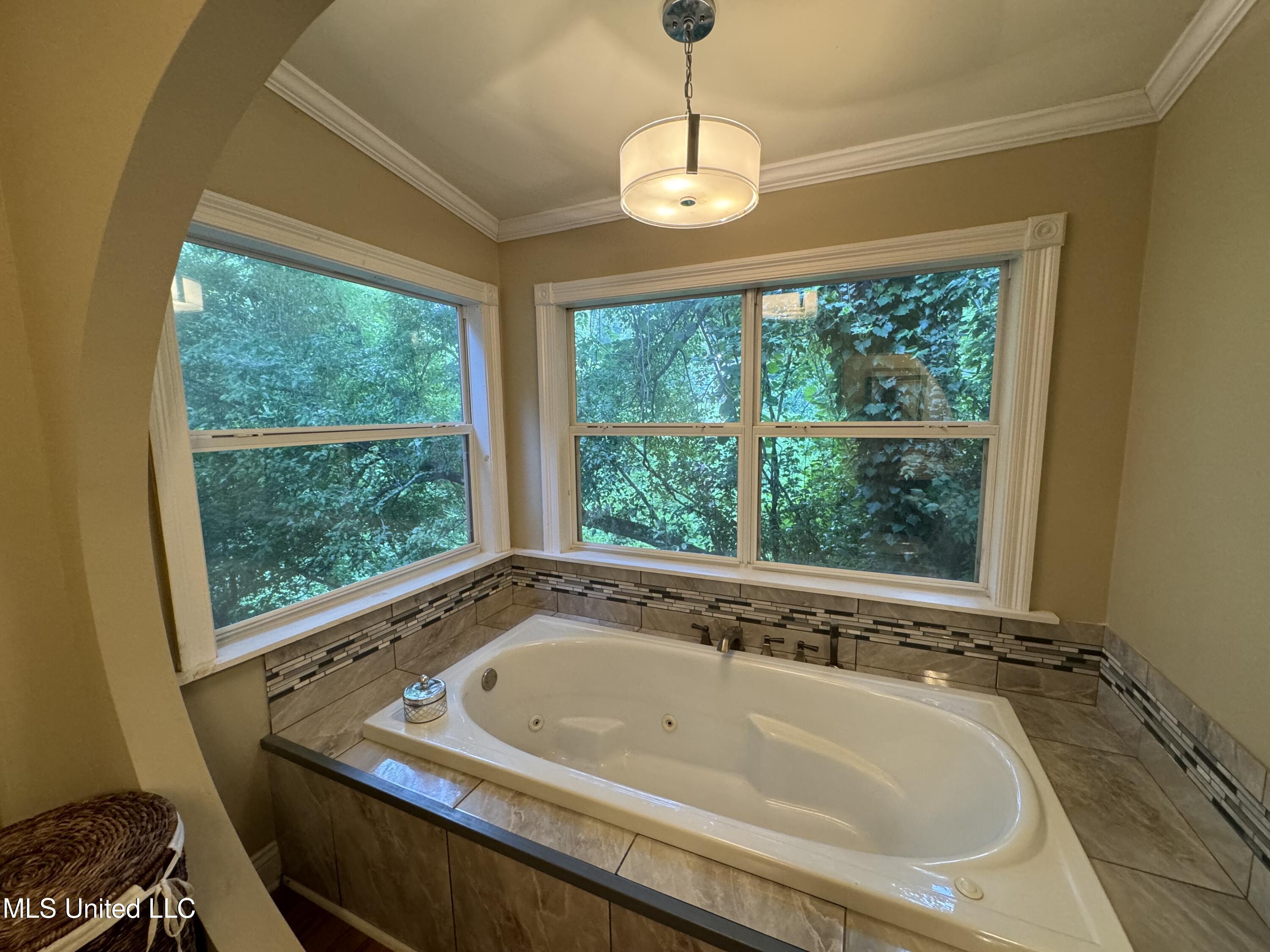 304 Lambert Street Property Photo 25