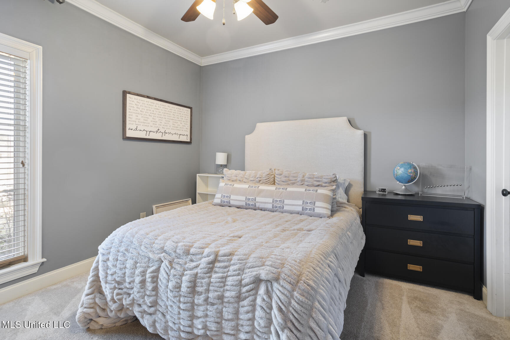 300 Deer Hollow Property Photo 27
