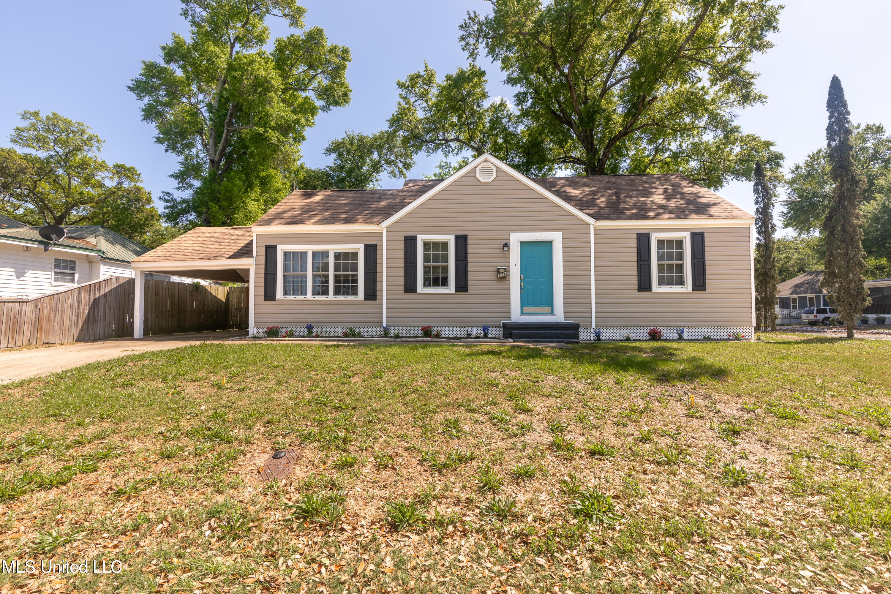 171 Keesler Circle Property Photo 1