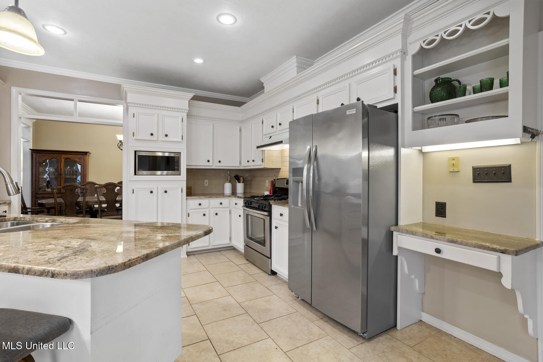 107 Newport Circle Property Photo 13