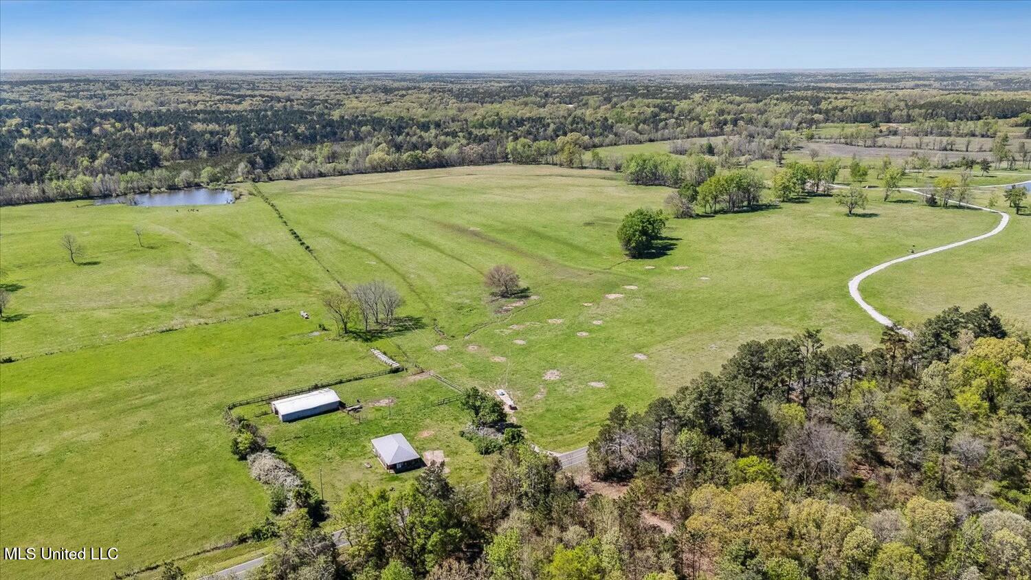 722 Laws Hill Road Property Photo 1