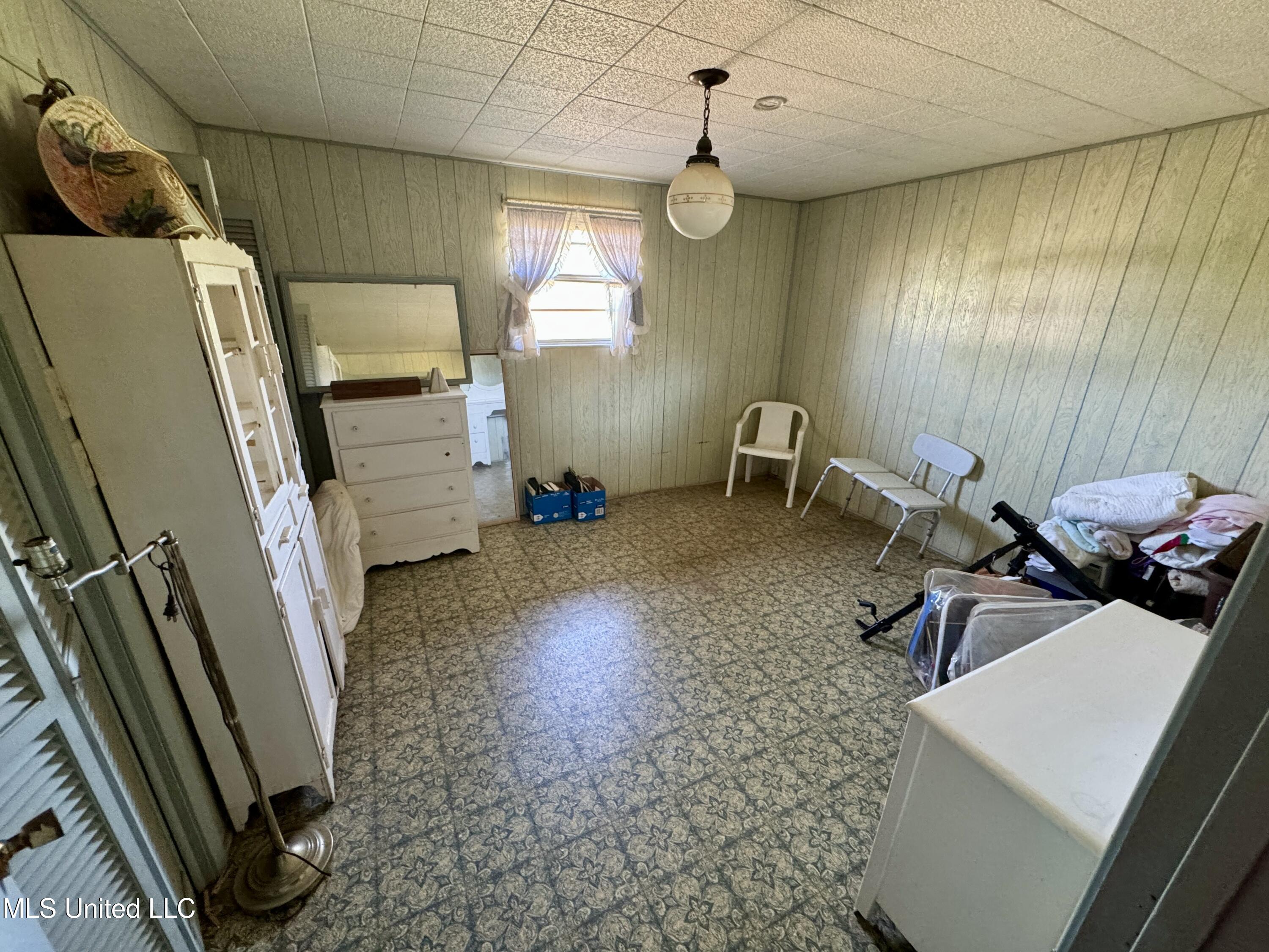 17965 Highway 61 Property Photo 11