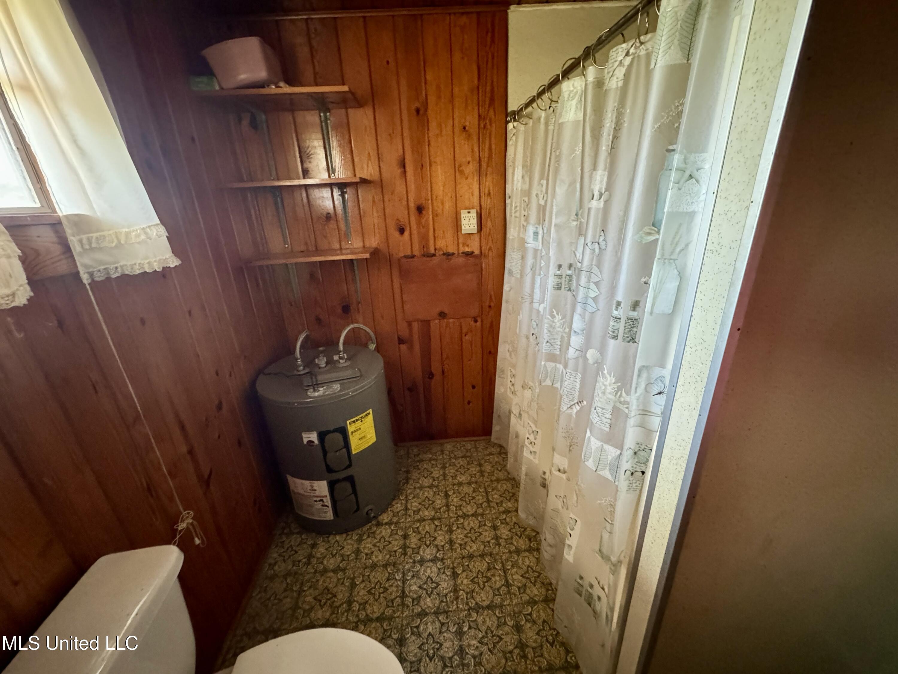 17965 Highway 61 Property Photo 12