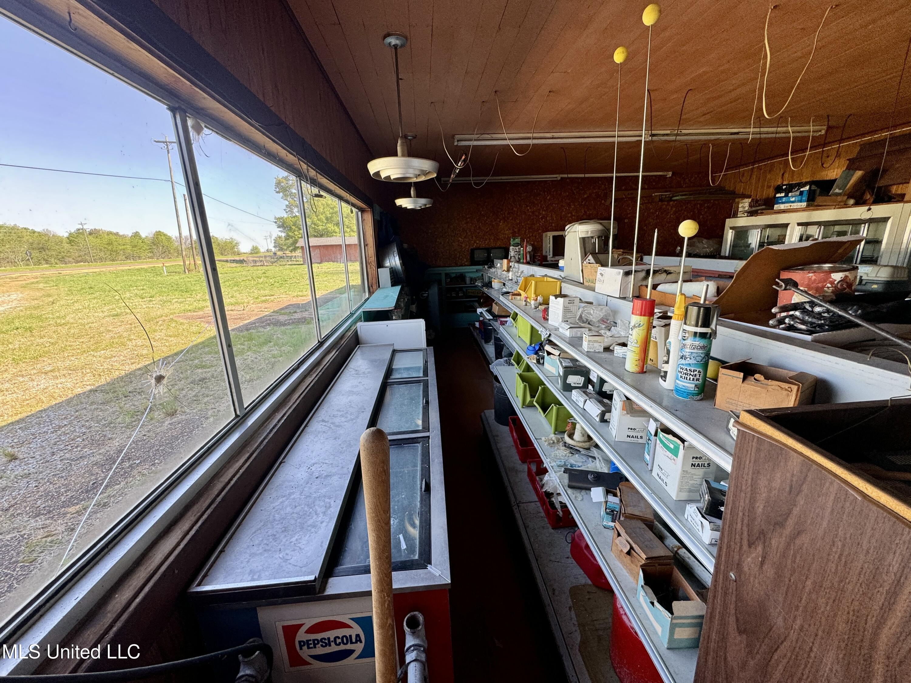 17965 Highway 61 Property Photo 15