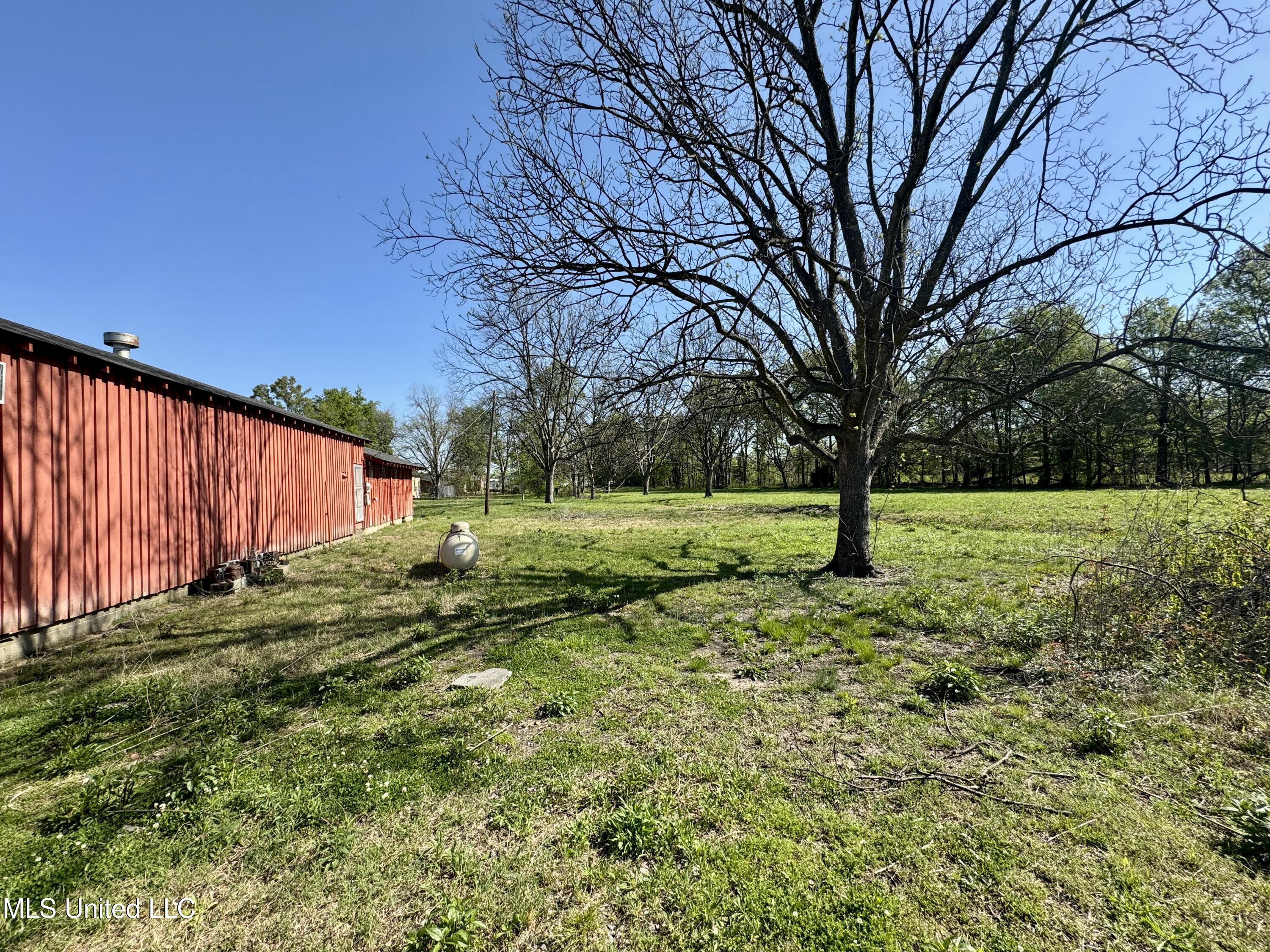 17965 Highway 61 Property Photo 19