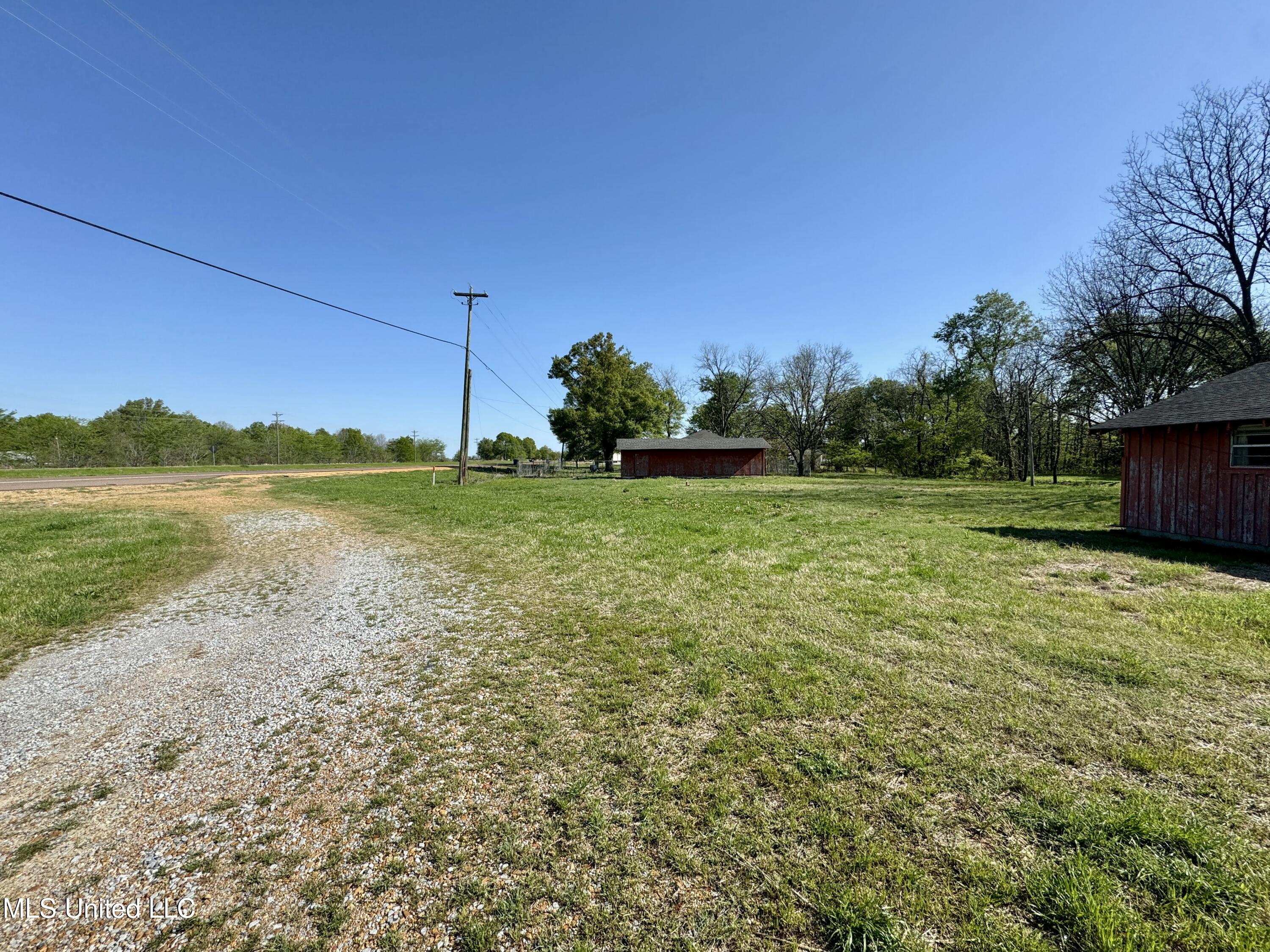 17965 Highway 61 Property Photo 25