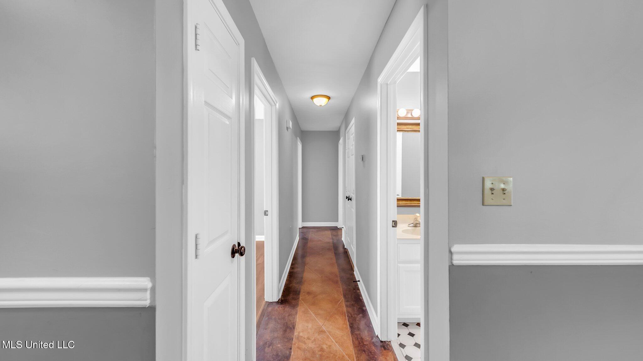 5086 Elmore Road Property Photo 6