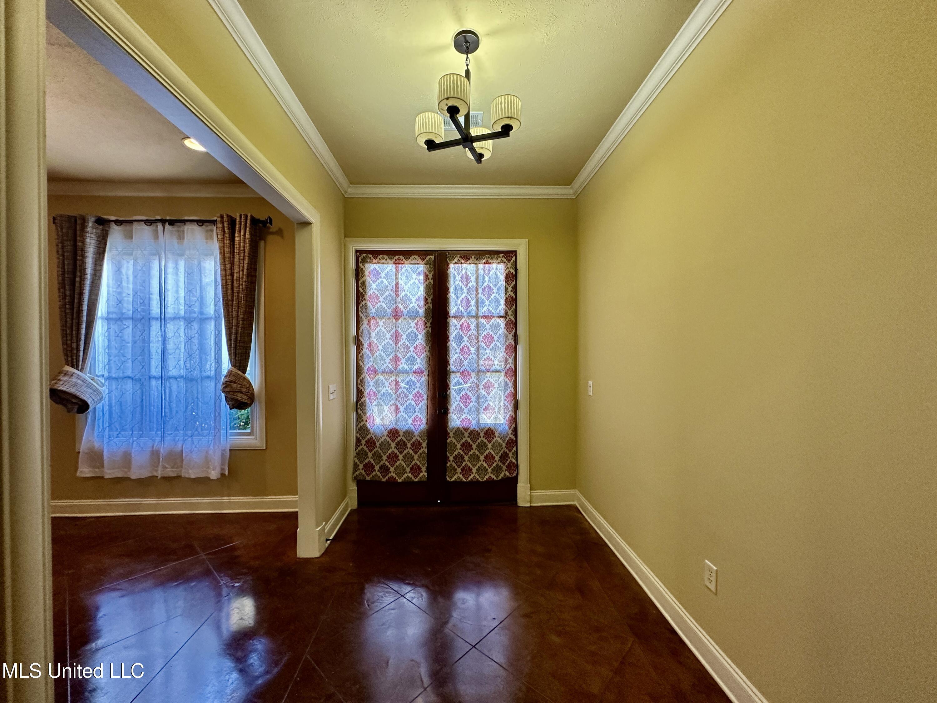 109 Brisage Drive Property Photo 9