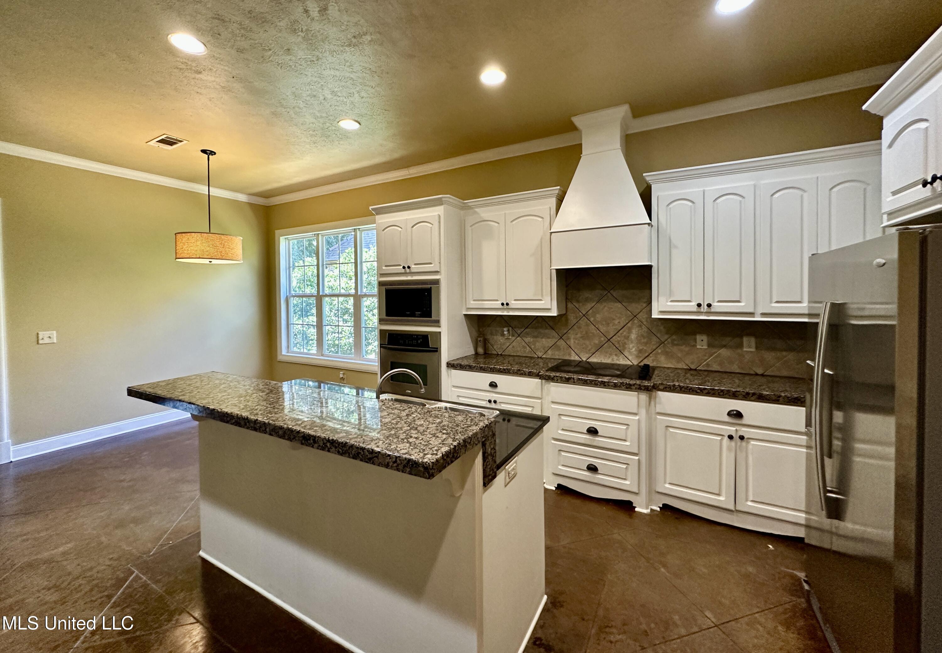 109 Brisage Drive Property Photo 15