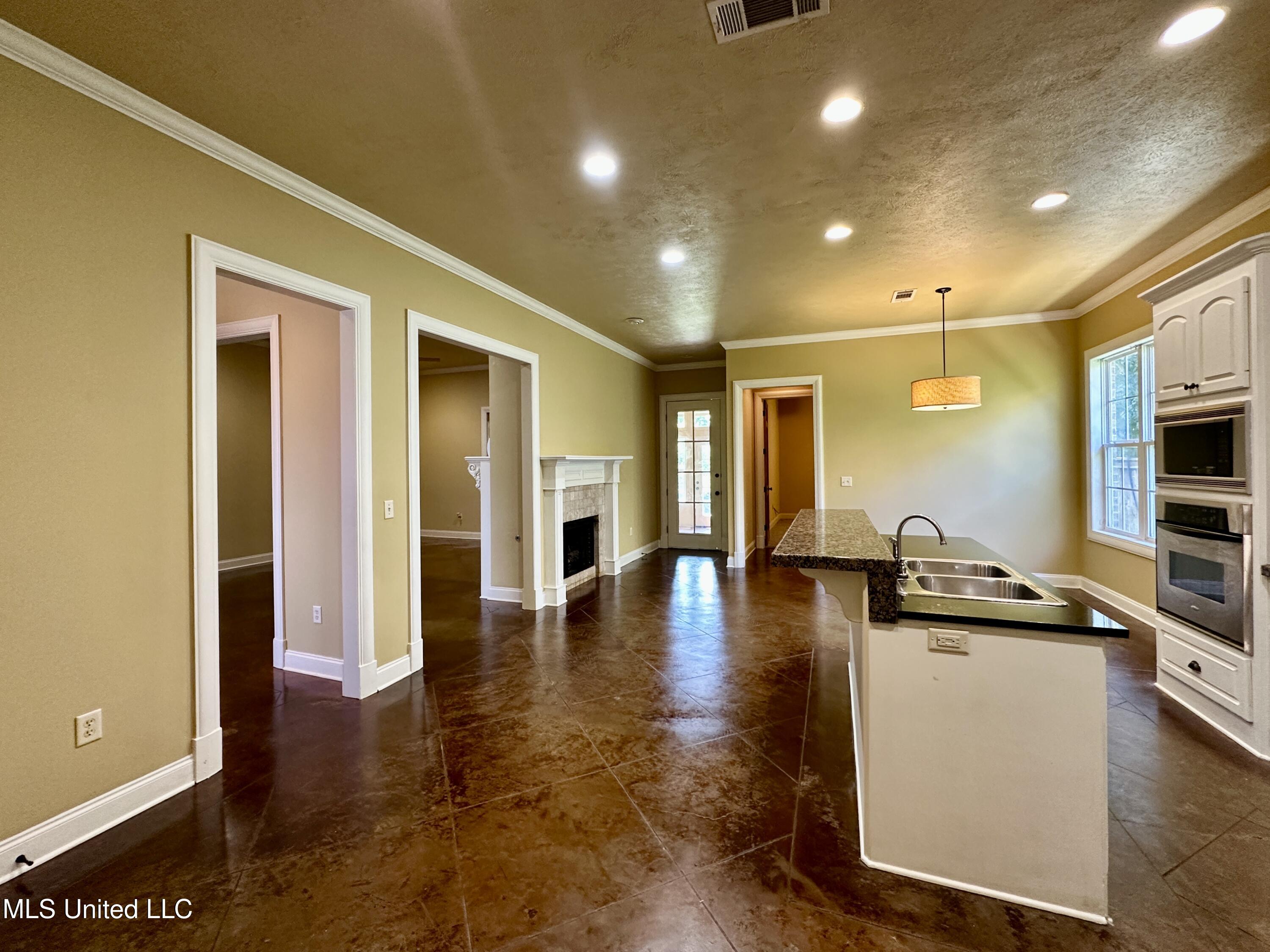 109 Brisage Drive Property Photo 16