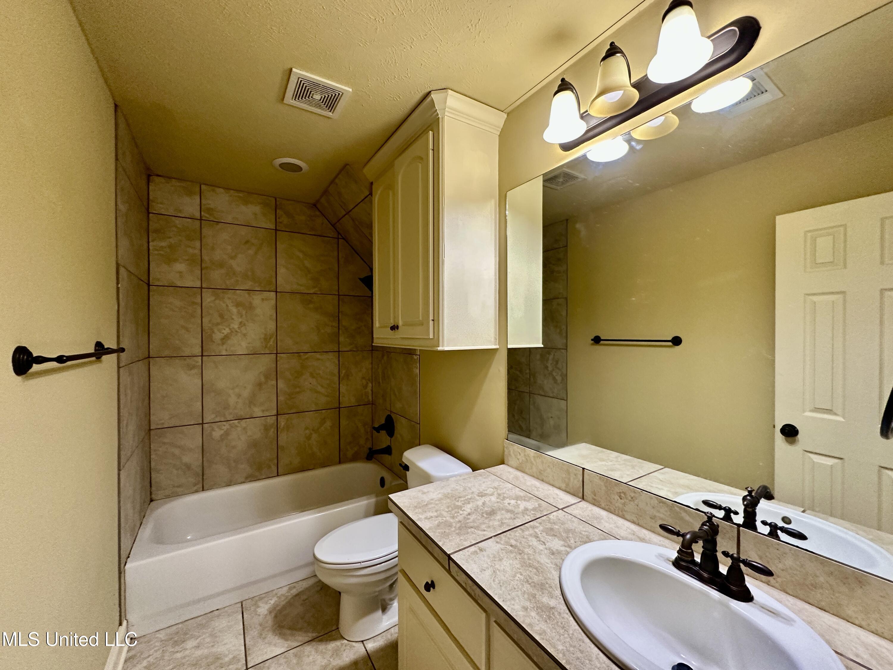 109 Brisage Drive Property Photo 36