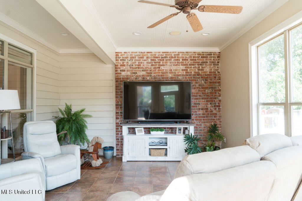 1192 Windrose Circle Property Photo 33