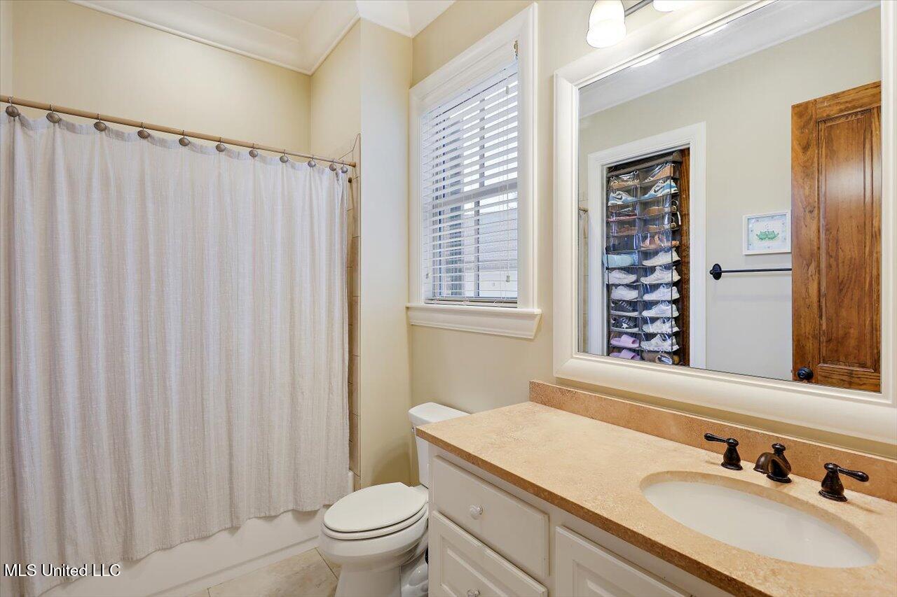 204 St Charlotte Cove Property Photo 36