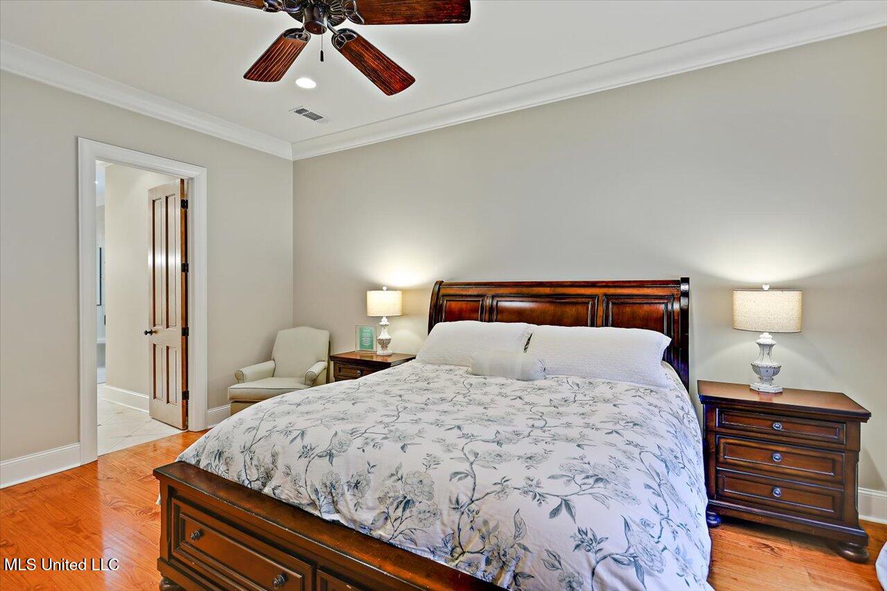 204 St Charlotte Cove Property Photo 38