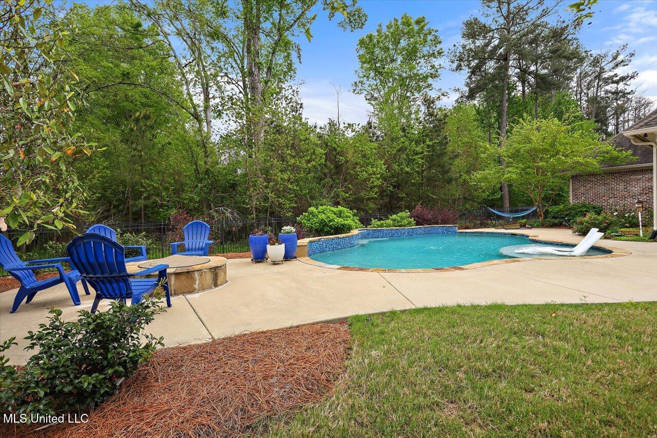 204 St Charlotte Cove Property Photo 62