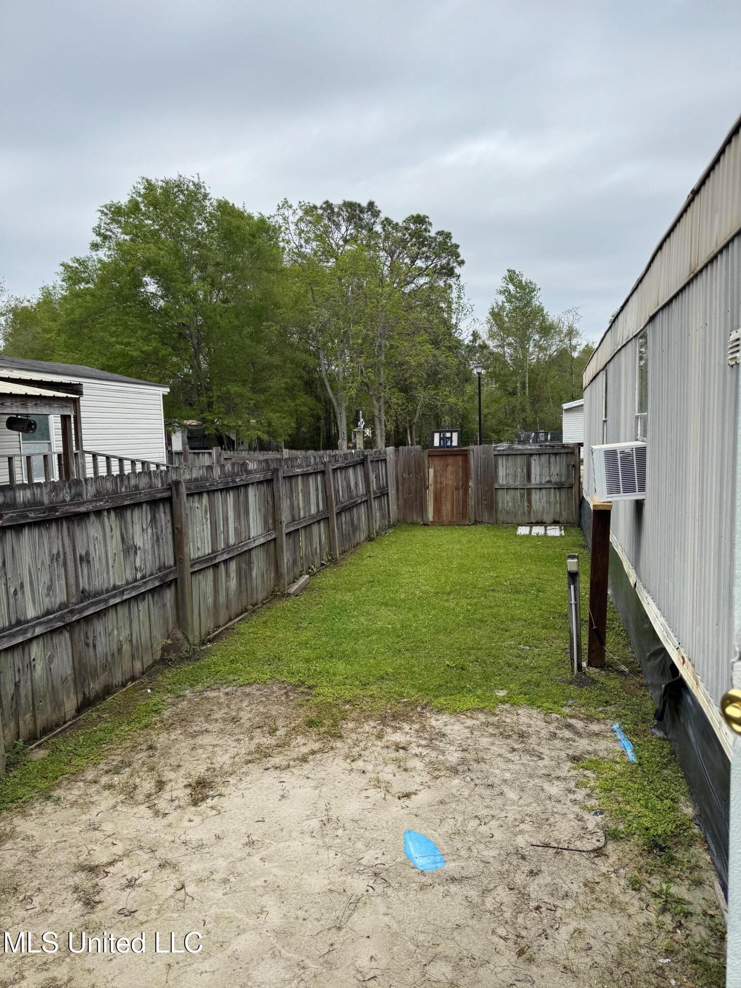 14409 Karen Court Property Photo 16