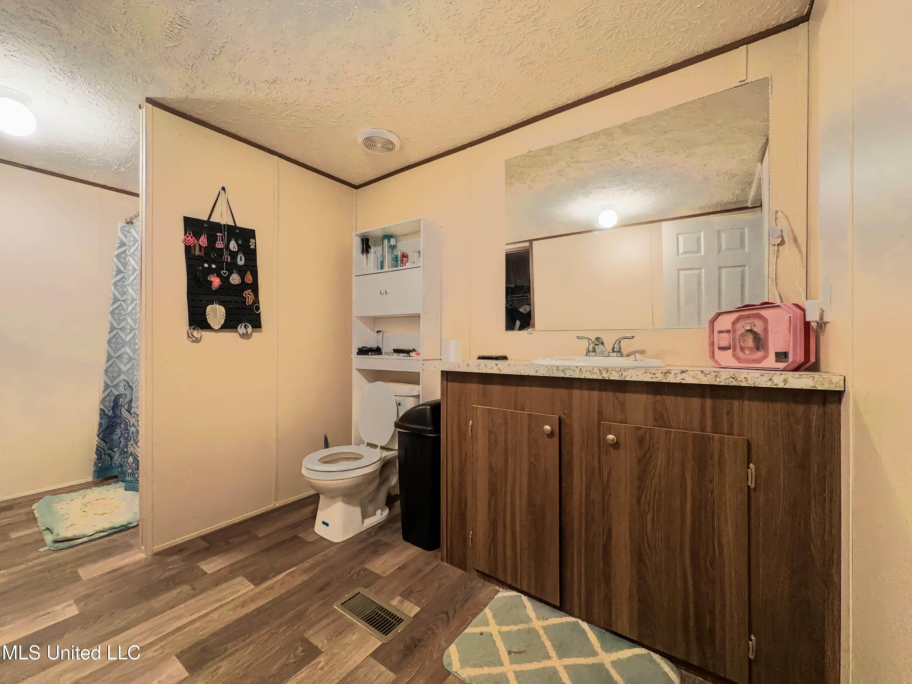 352 Berry Lott Rd Road Property Photo 12