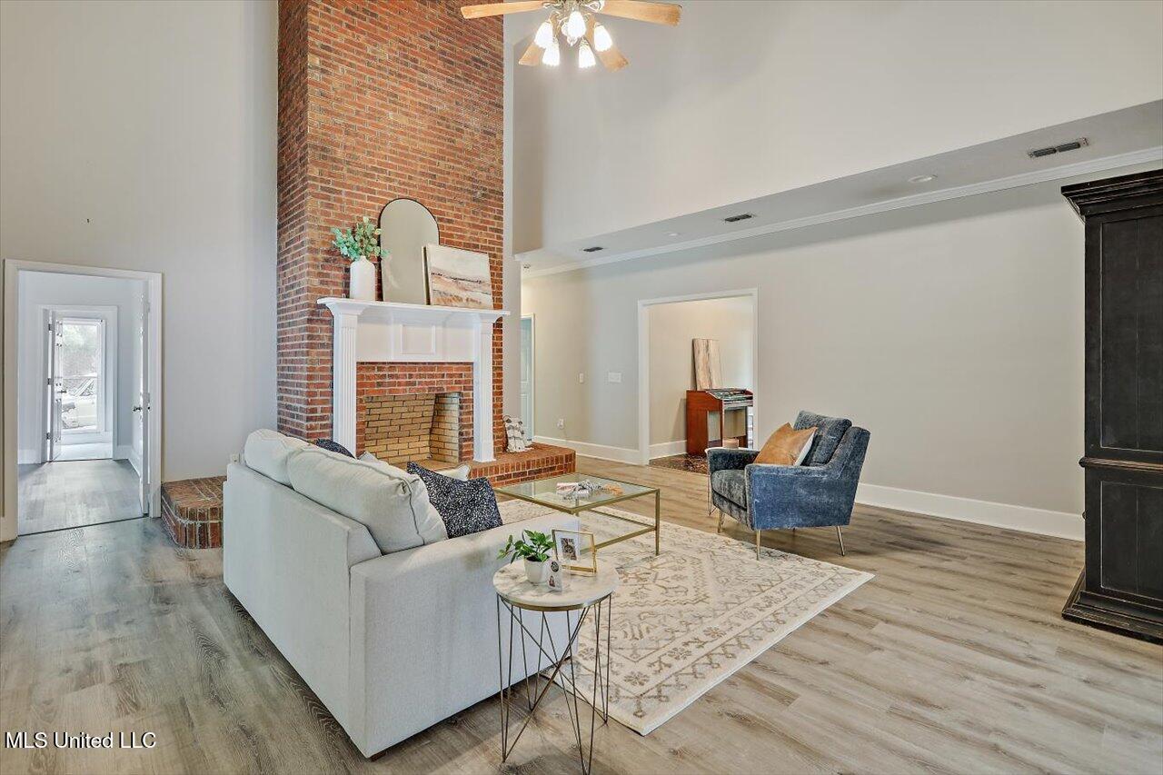 138 Oak Ridge Circle Property Photo 10