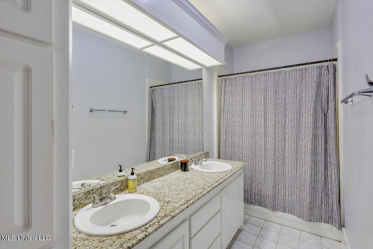 138 Oak Ridge Circle Property Photo 26