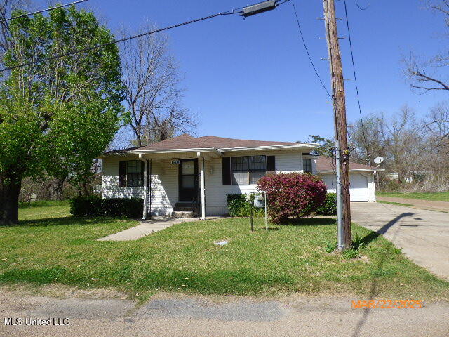 218 Greathouse Street Property Photo 1